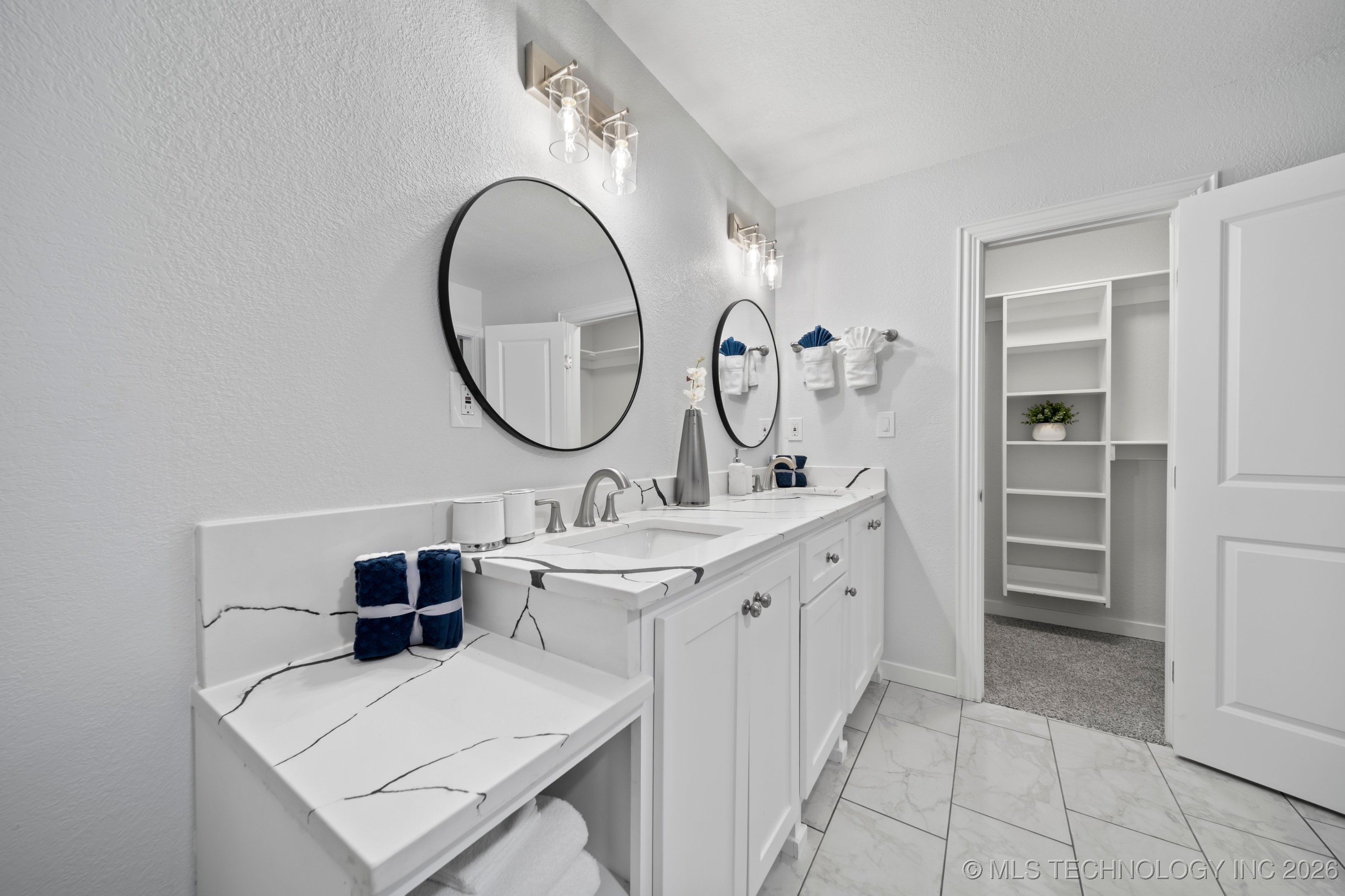 8137 S 76th East Avenue