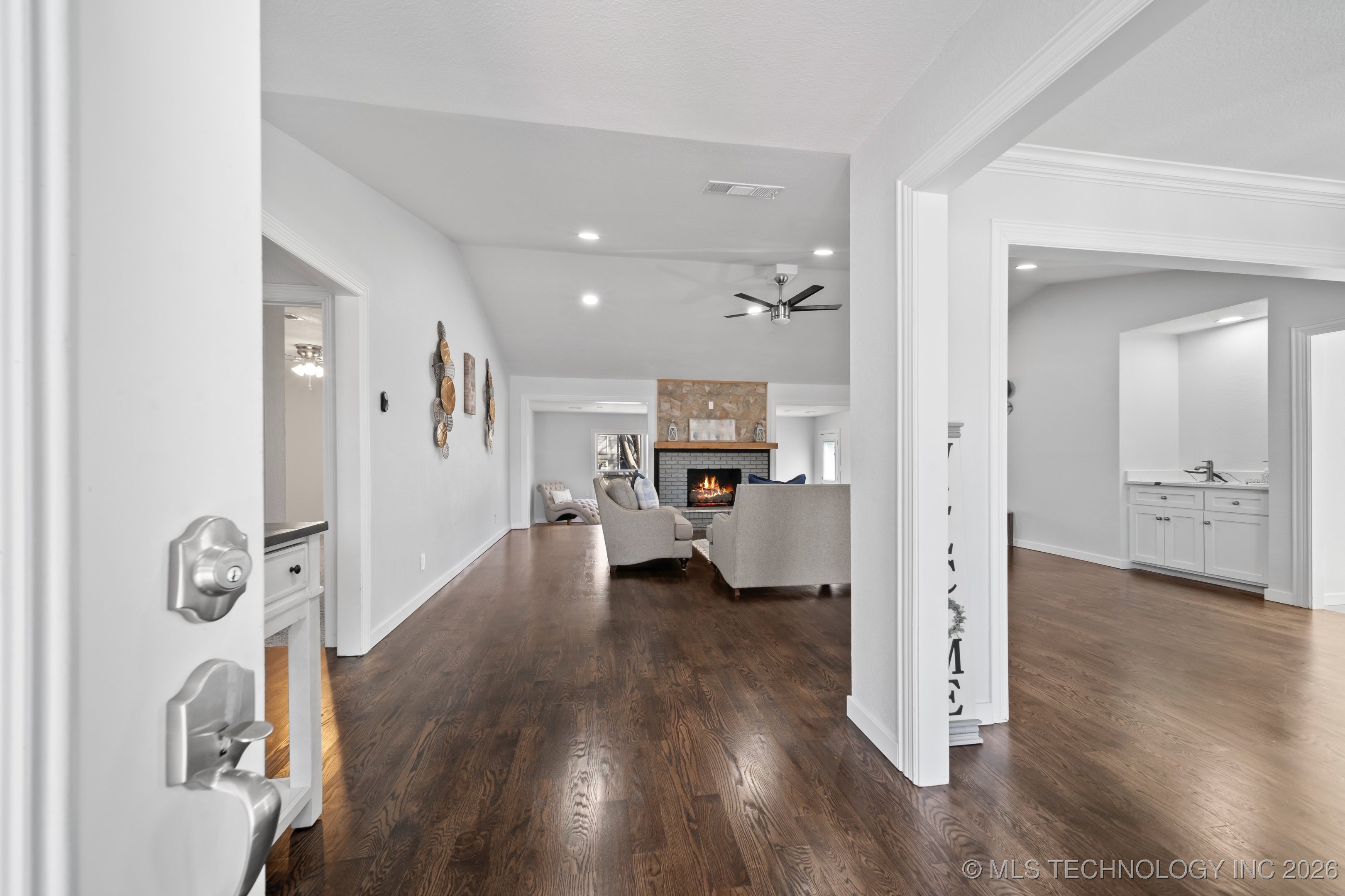 8137 S 76th East Avenue