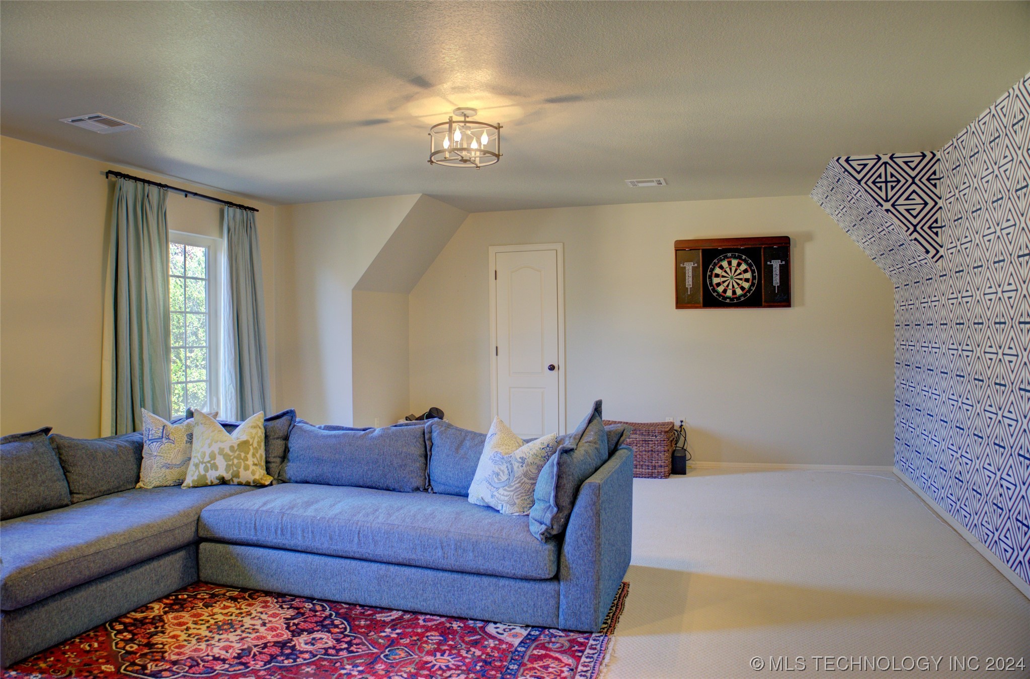 10819 S 91st East Avenue