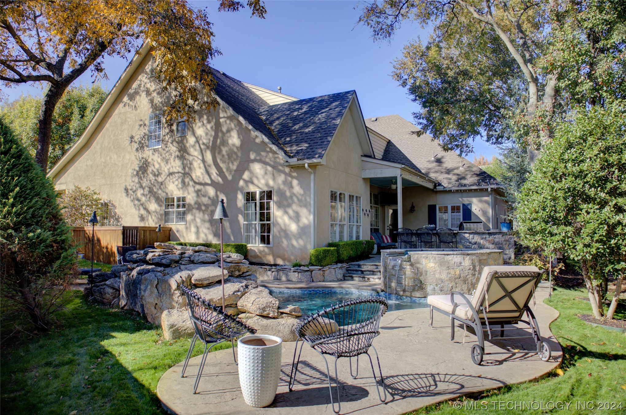 10819 S 91st East Avenue