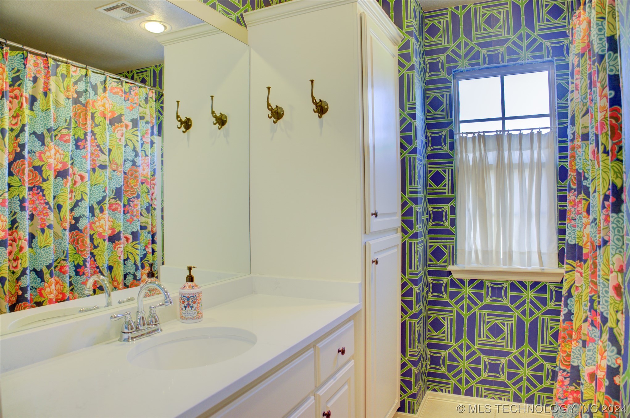 10819 S 91st East Avenue