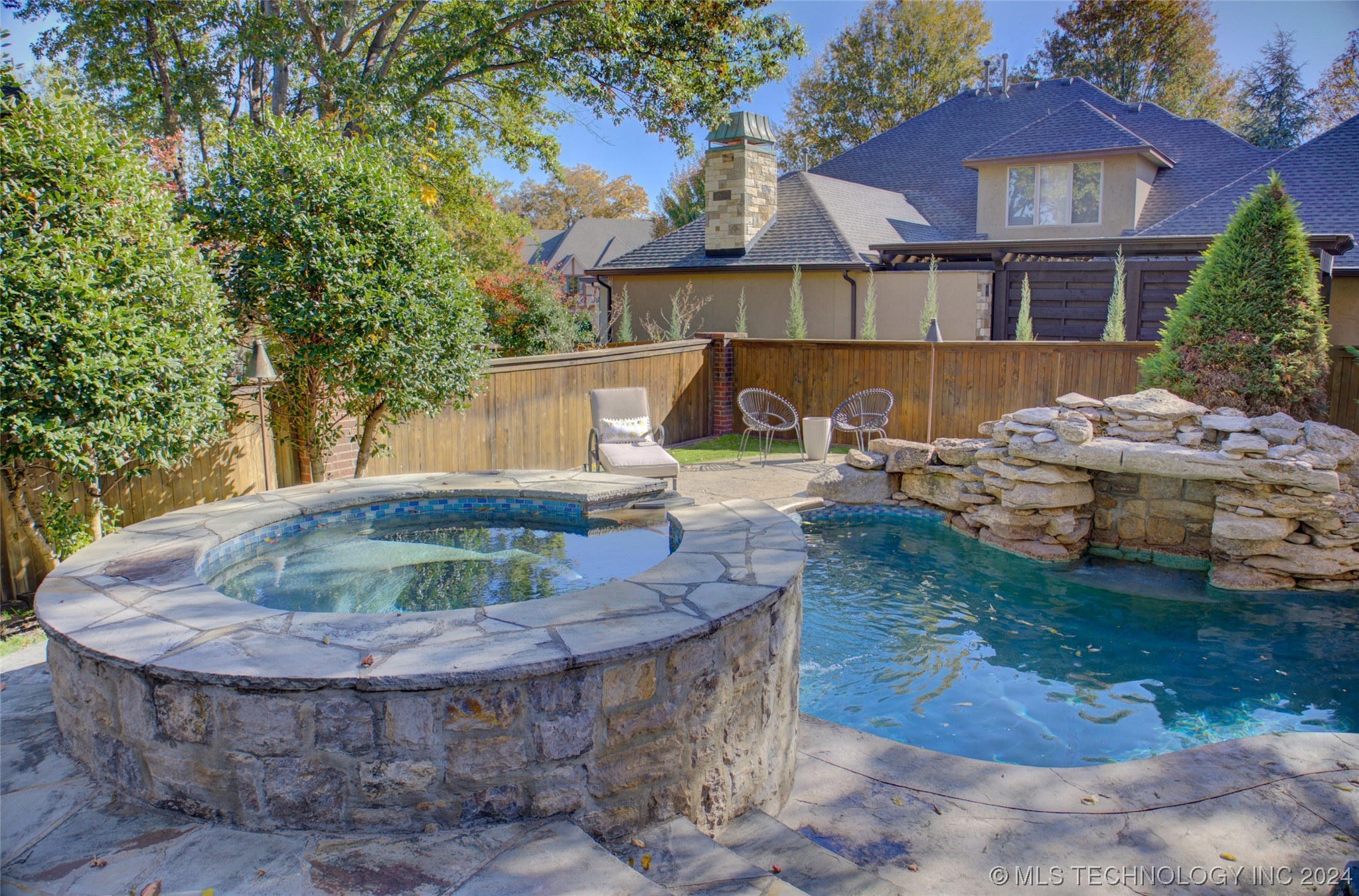 10819 S 91st East Avenue