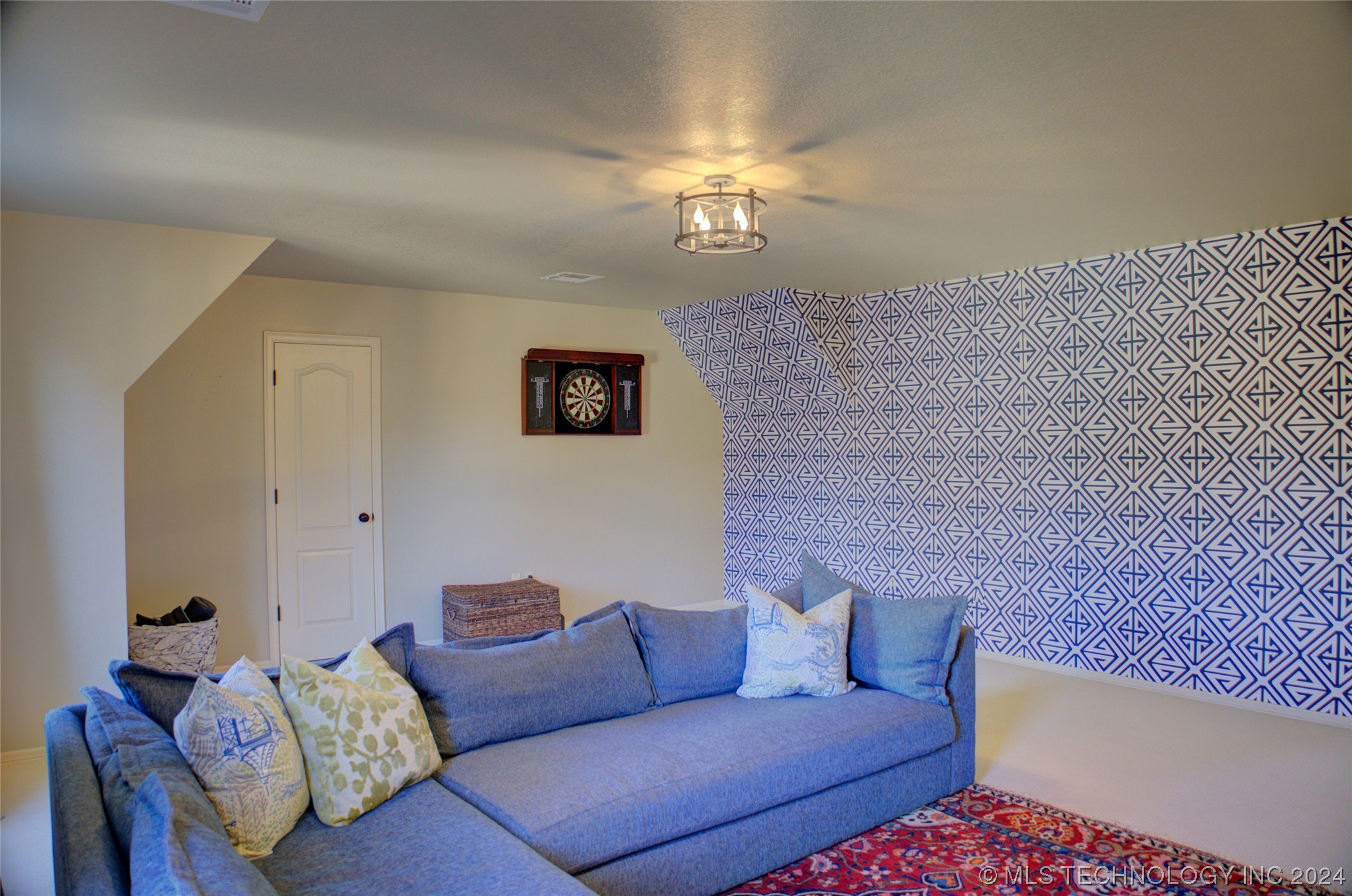 10819 S 91st East Avenue