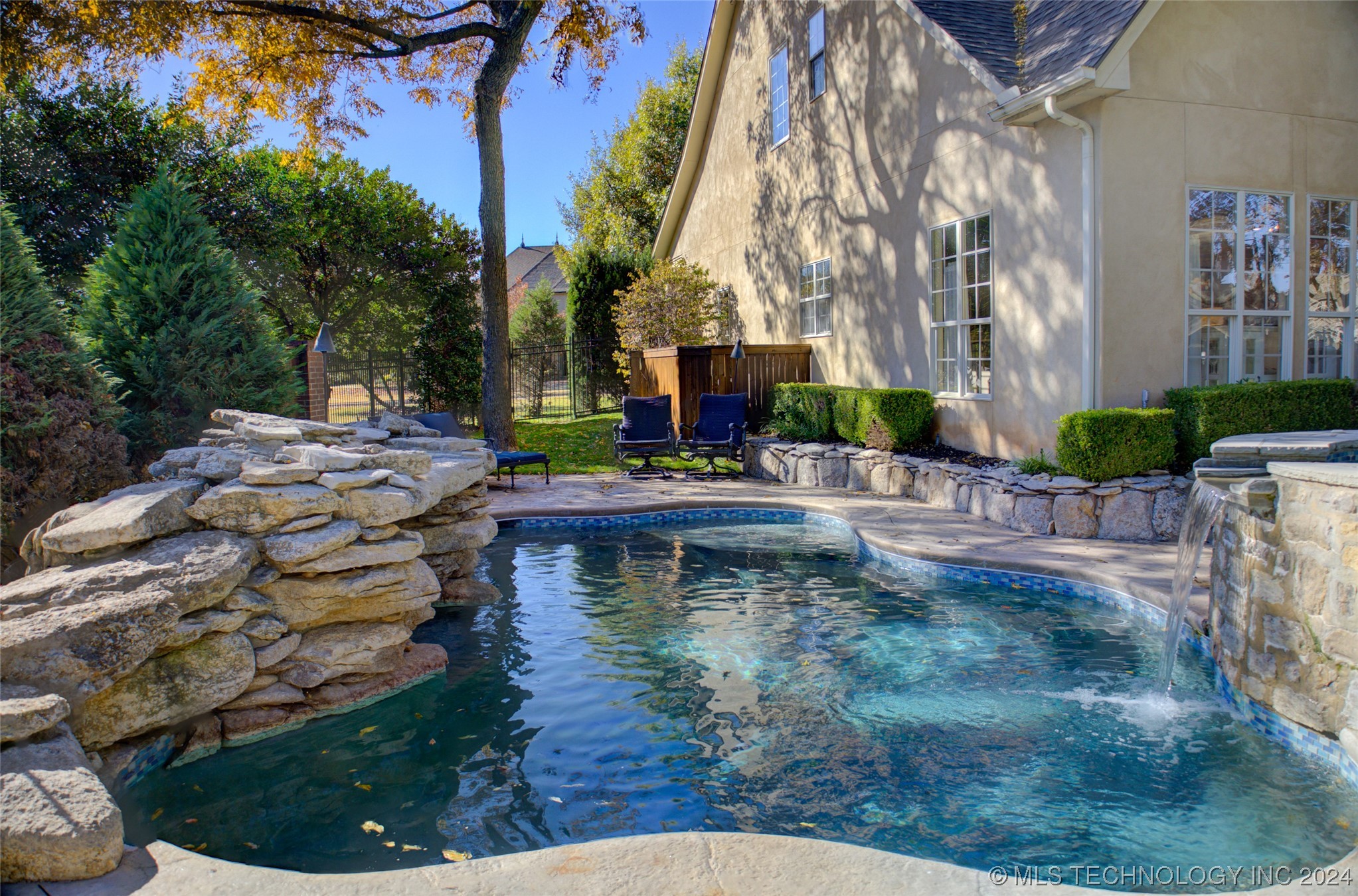 10819 S 91st East Avenue