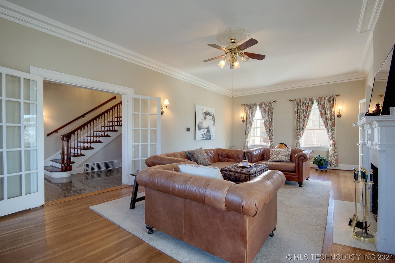 1245 S Newport Avenue