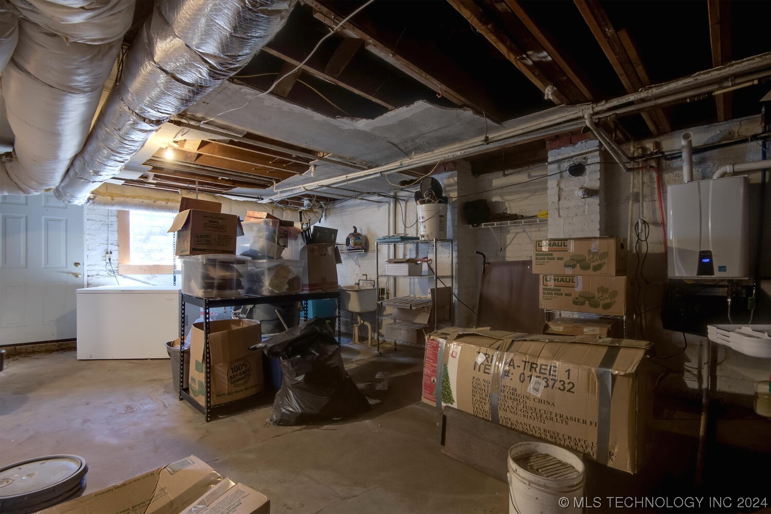 1245 S Newport Avenue