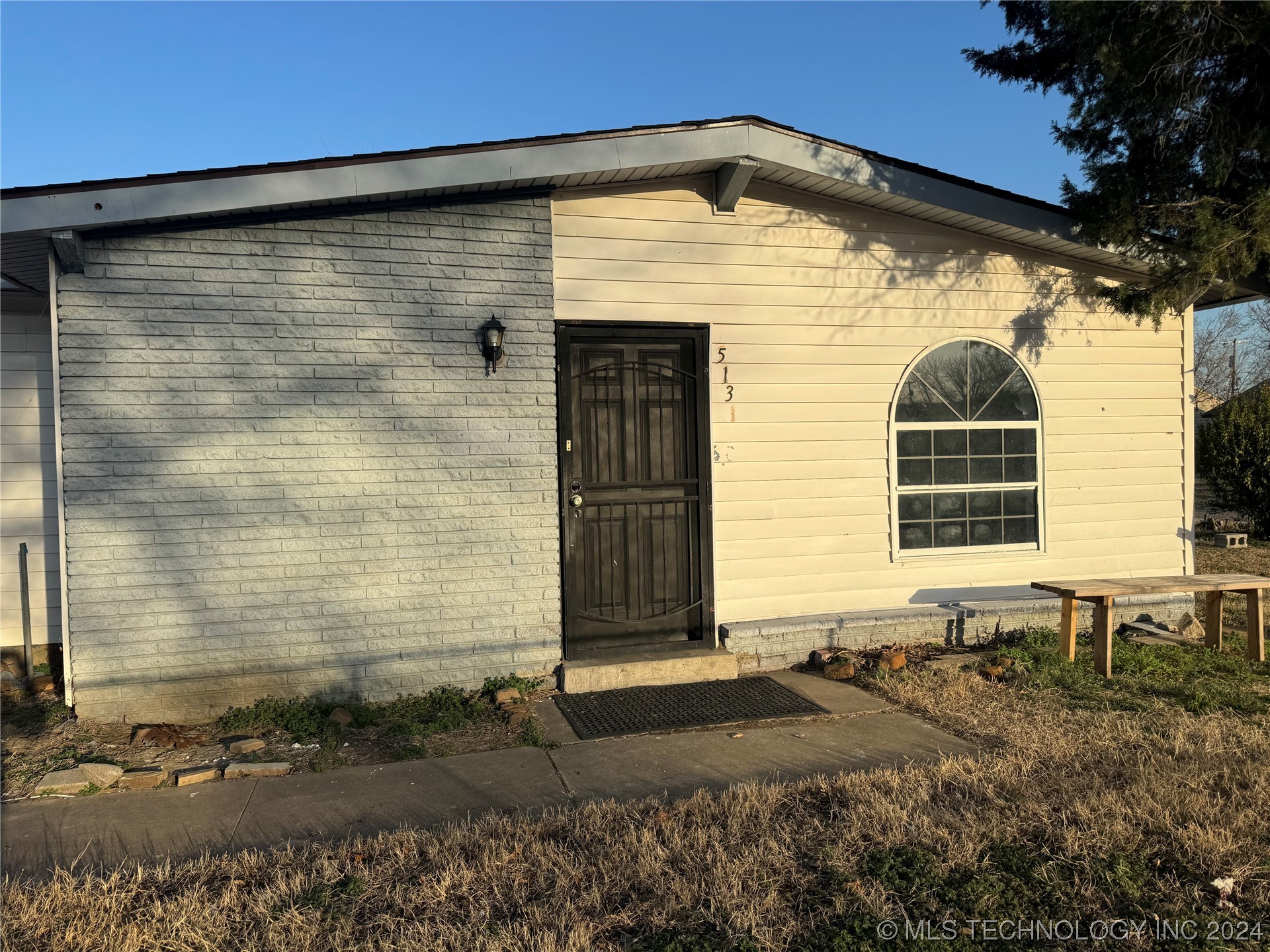 5131 N Rockford Avenue