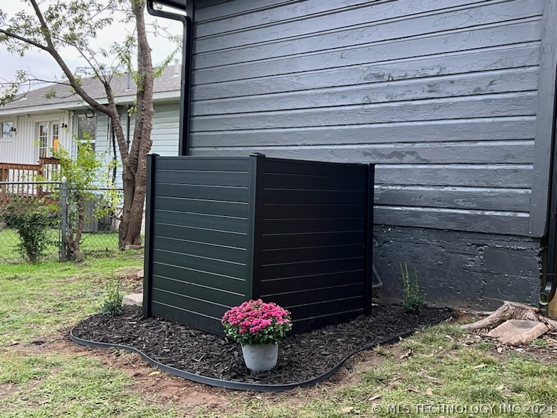 2413 S Pittsburg Avenue