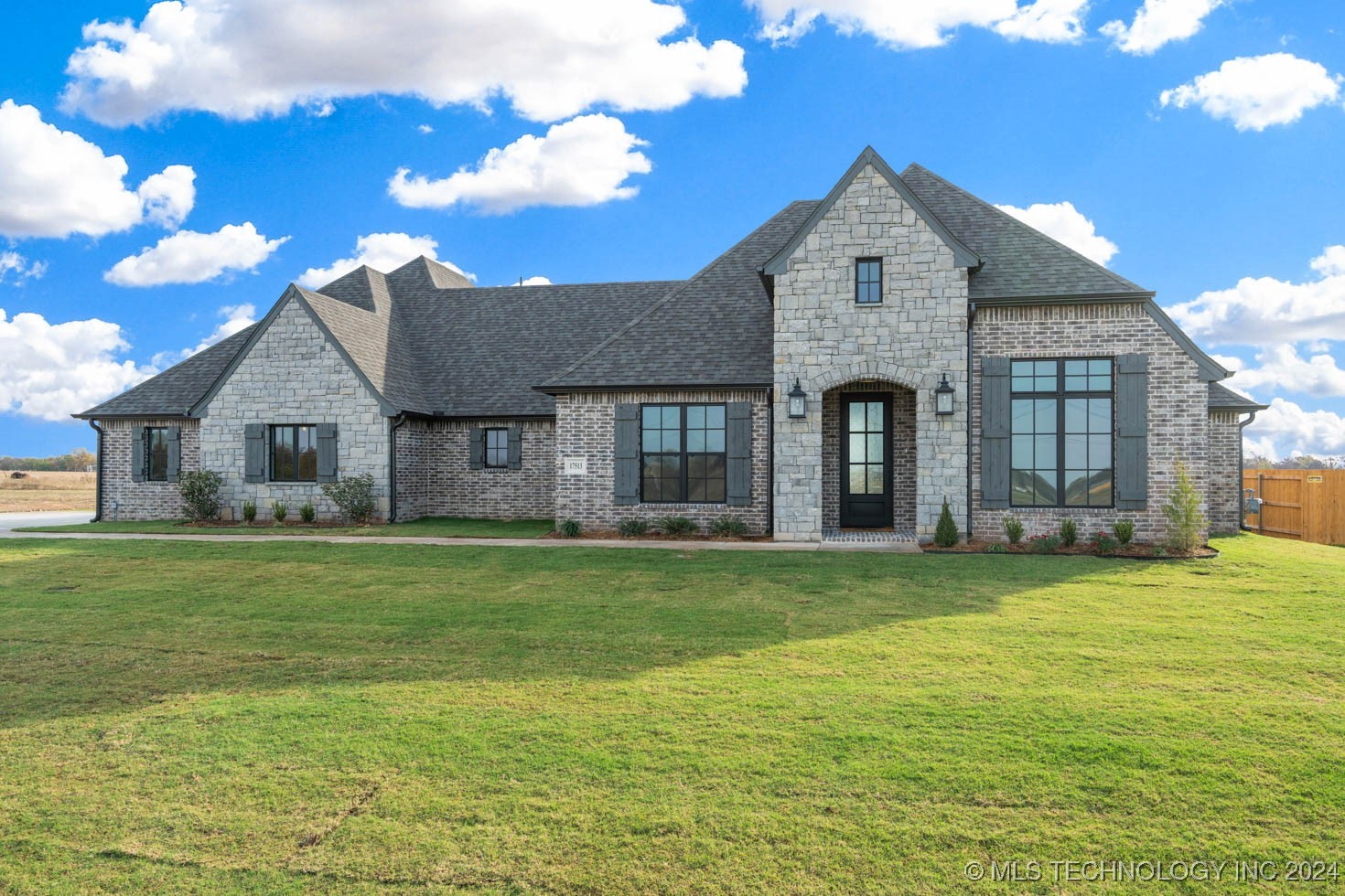 17513 S 56th East Avenue