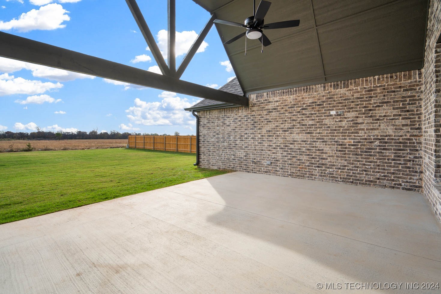 17513 S 56th East Avenue