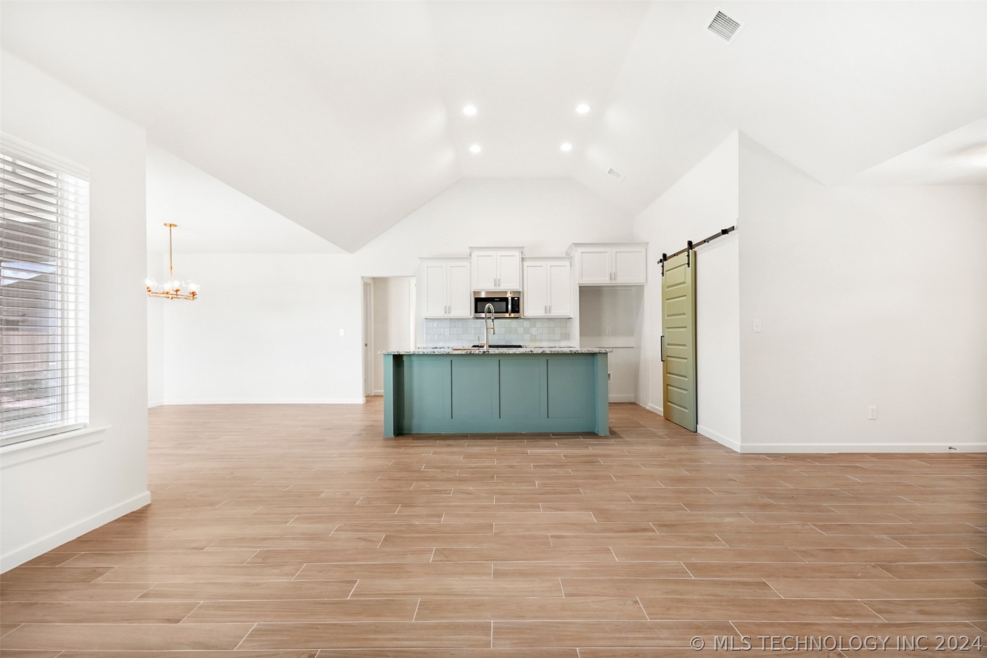 23075 E 107th Street S