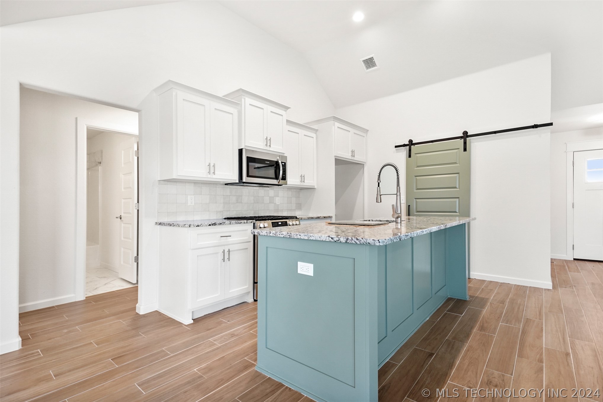 23075 E 107th Street S