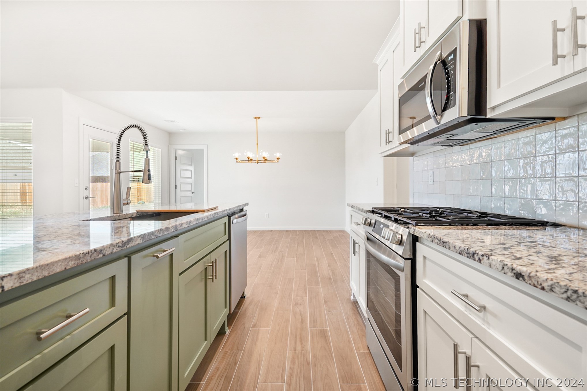 23075 E 107th Street S