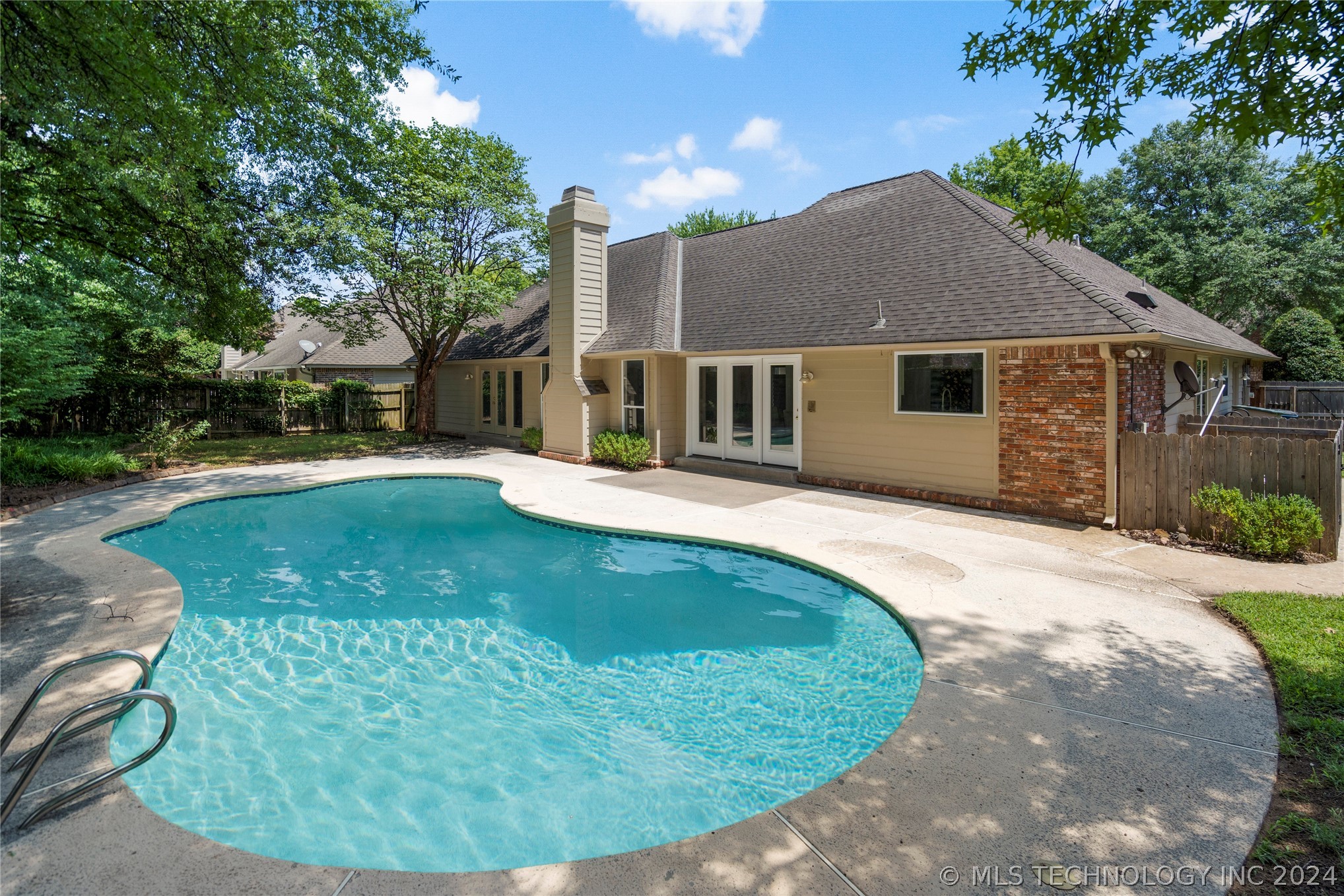 10218 S Granite Avenue