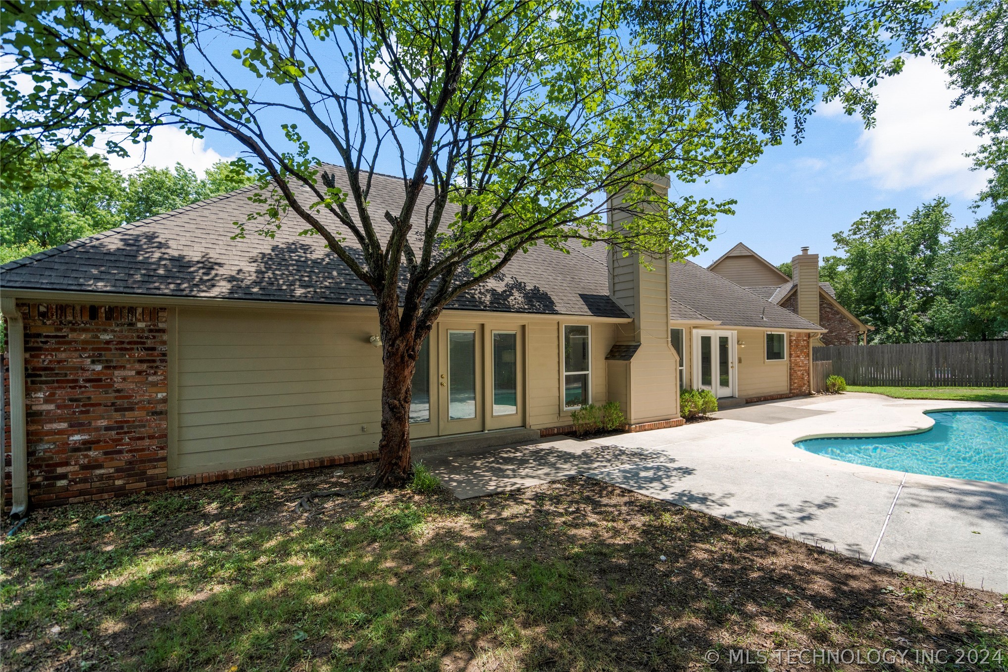 10218 S Granite Avenue