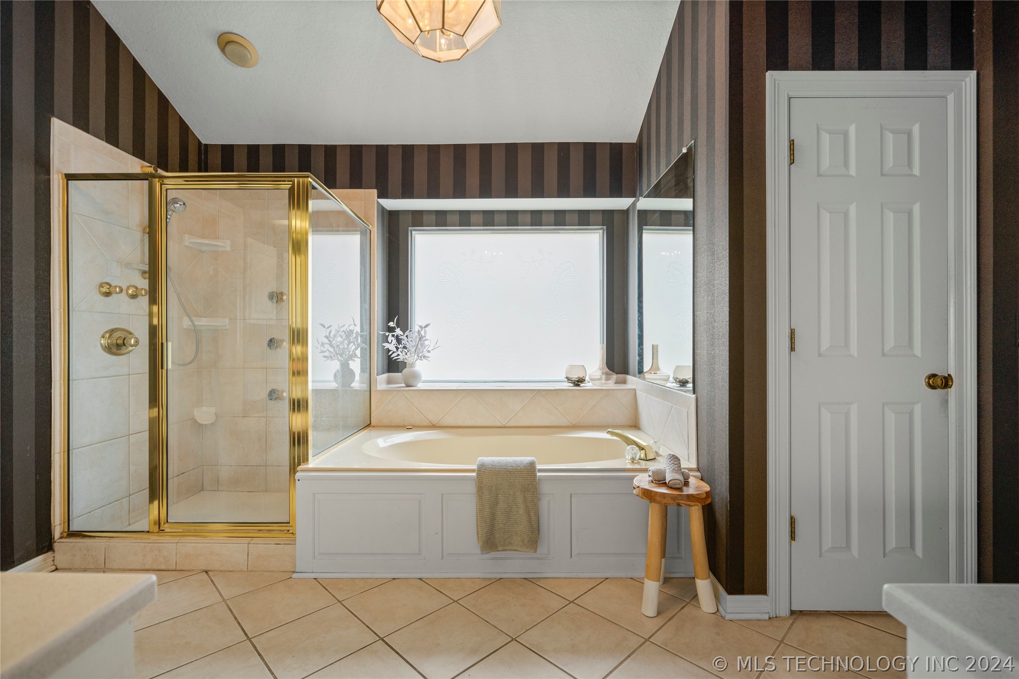 10218 S Granite Avenue