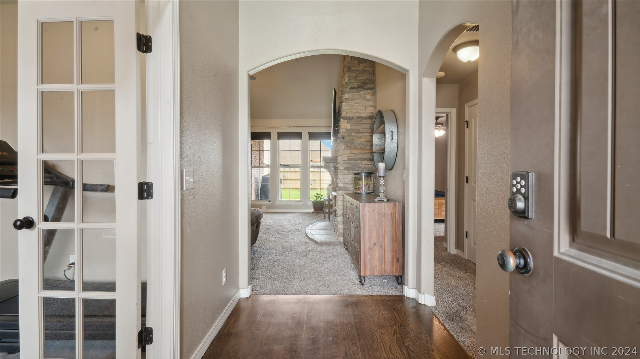 18223 E 49th Place S