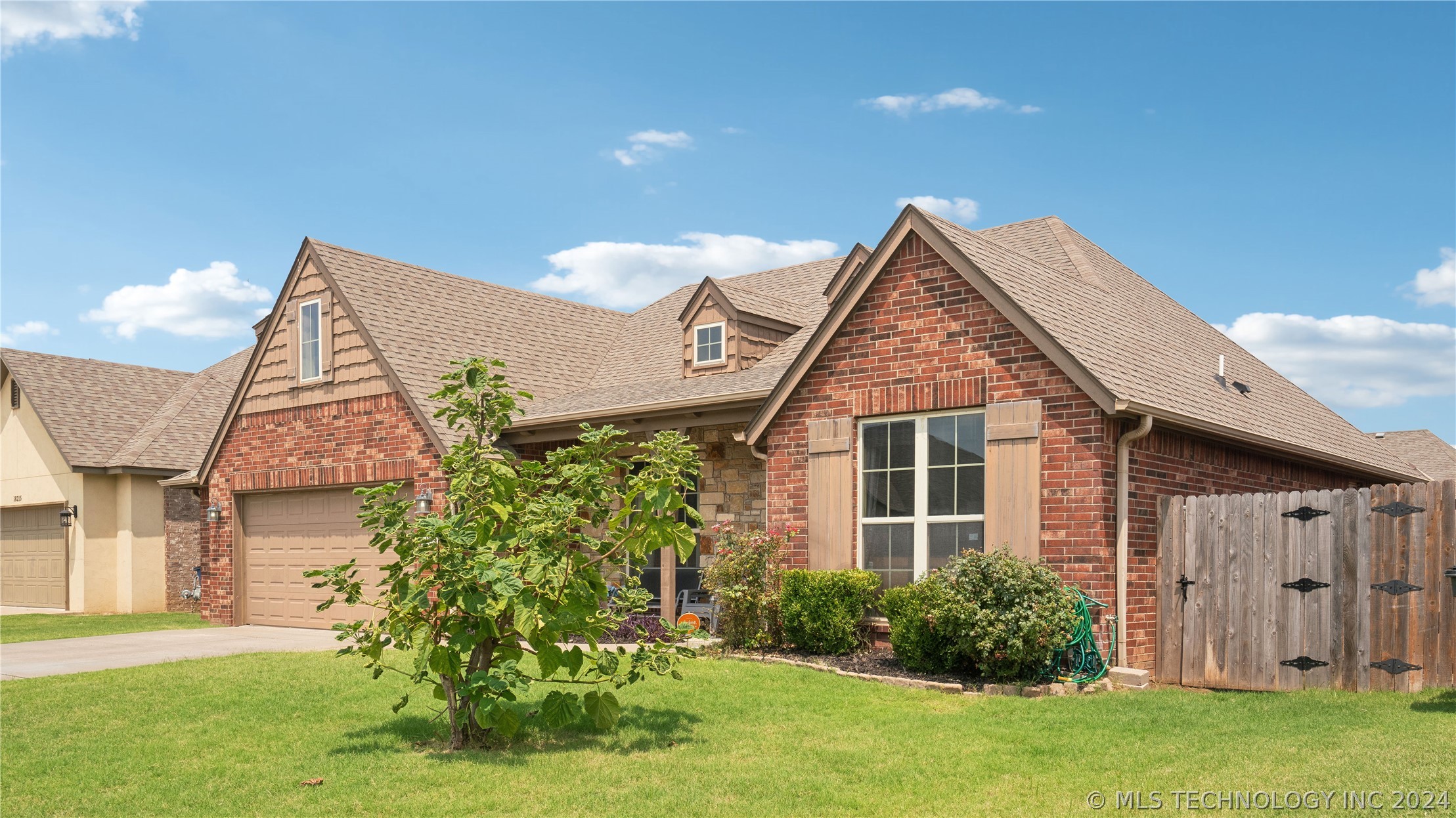 18223 E 49th Place S