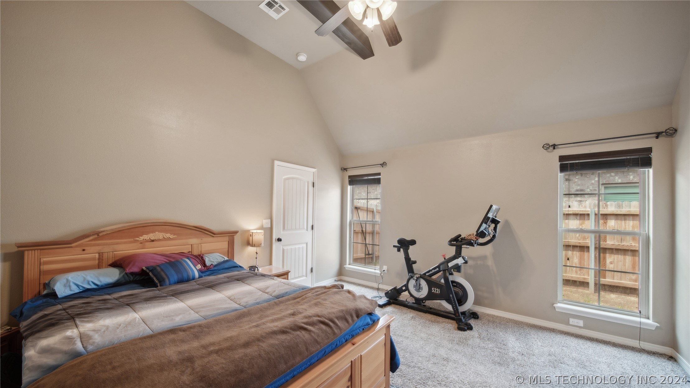 18223 E 49th Place S