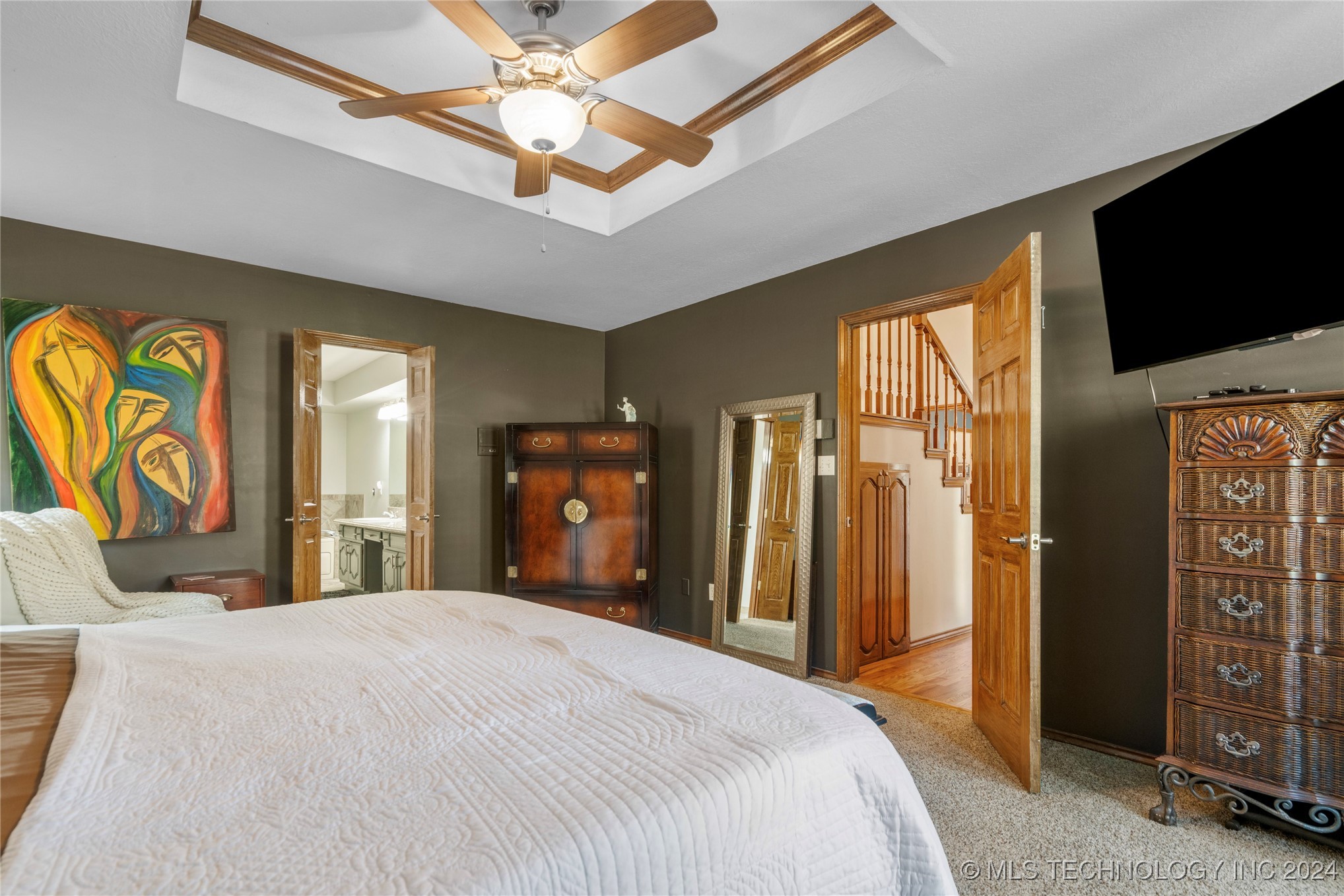 9945 S 72nd Avenue E