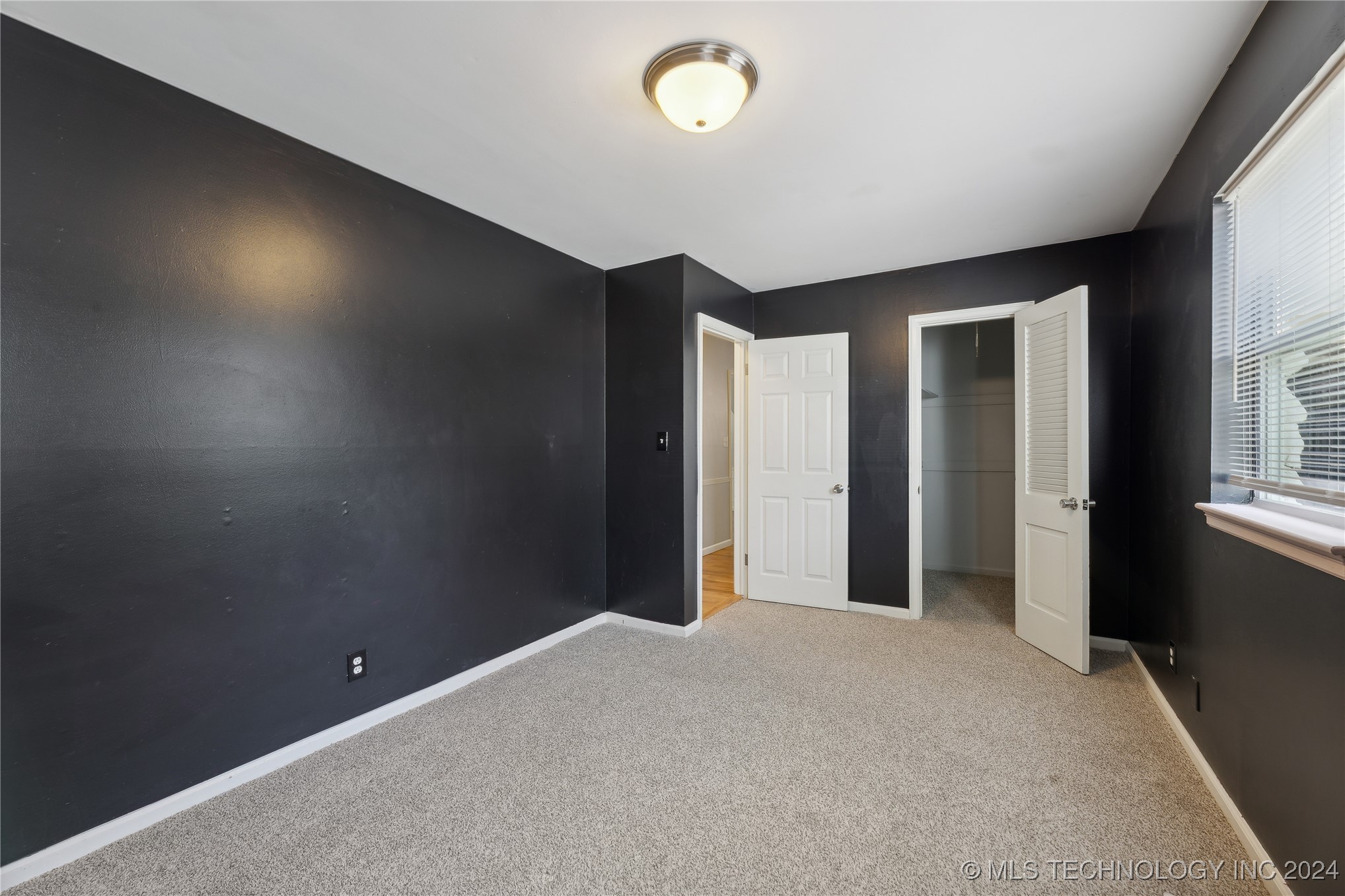 5605 S 30th West Avenue