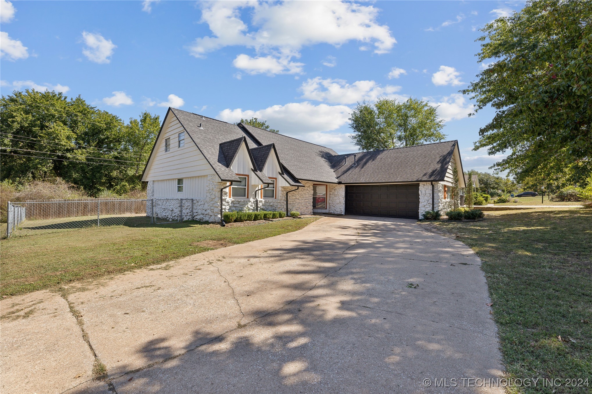 5605 S 30th West Avenue