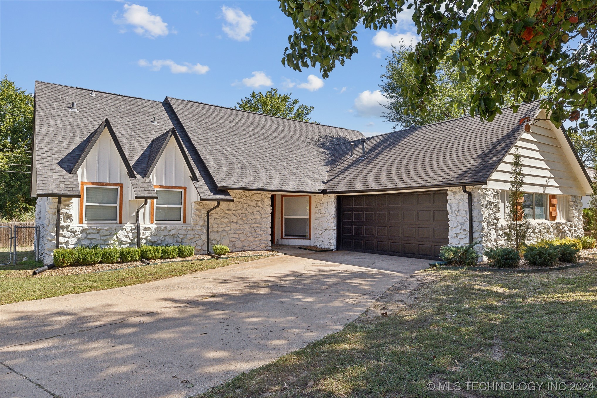 5605 S 30th West Avenue