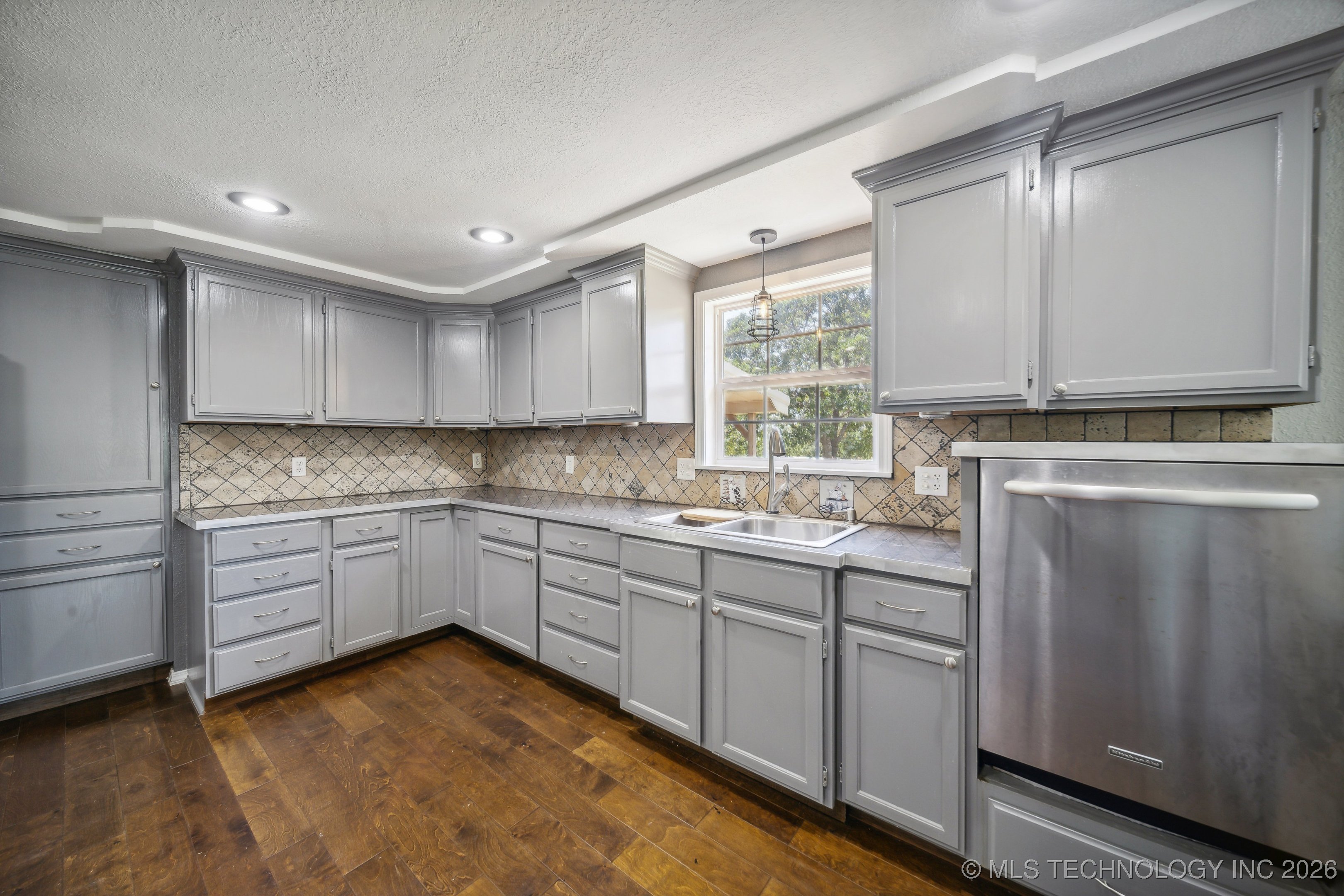 5022 S 271st West Avenue