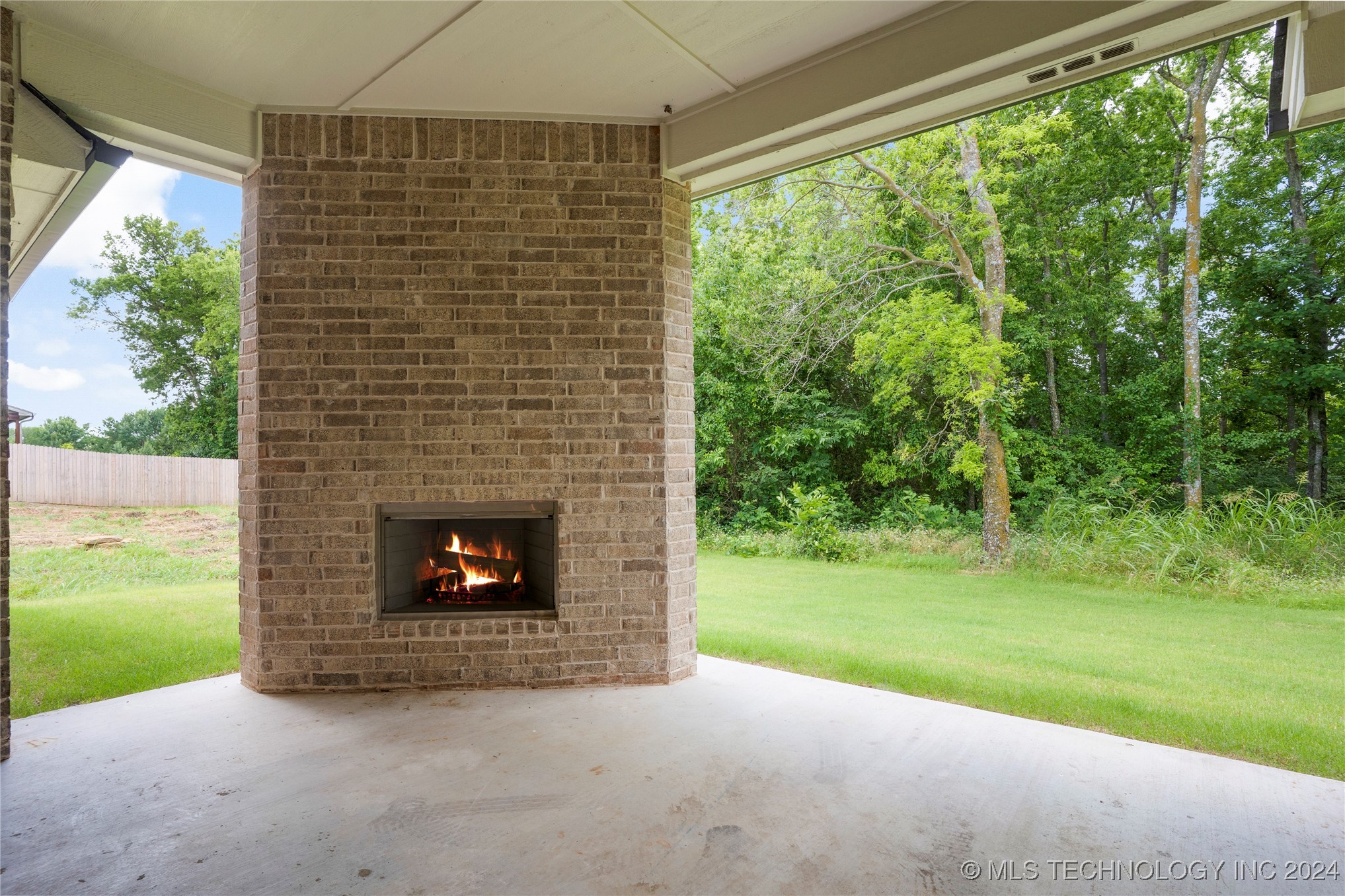 12914 S 20th Place E