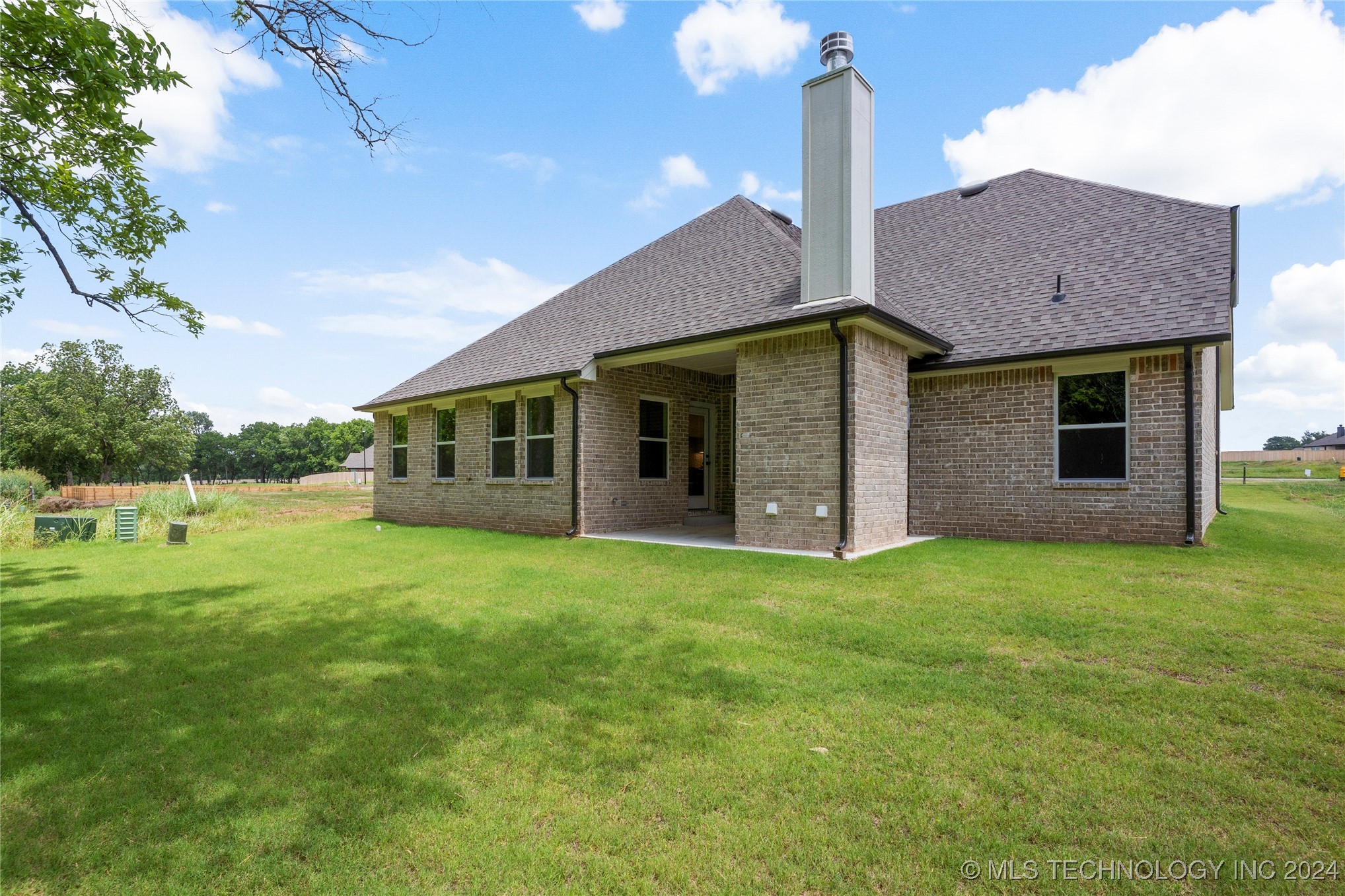 12914 S 20th Place E