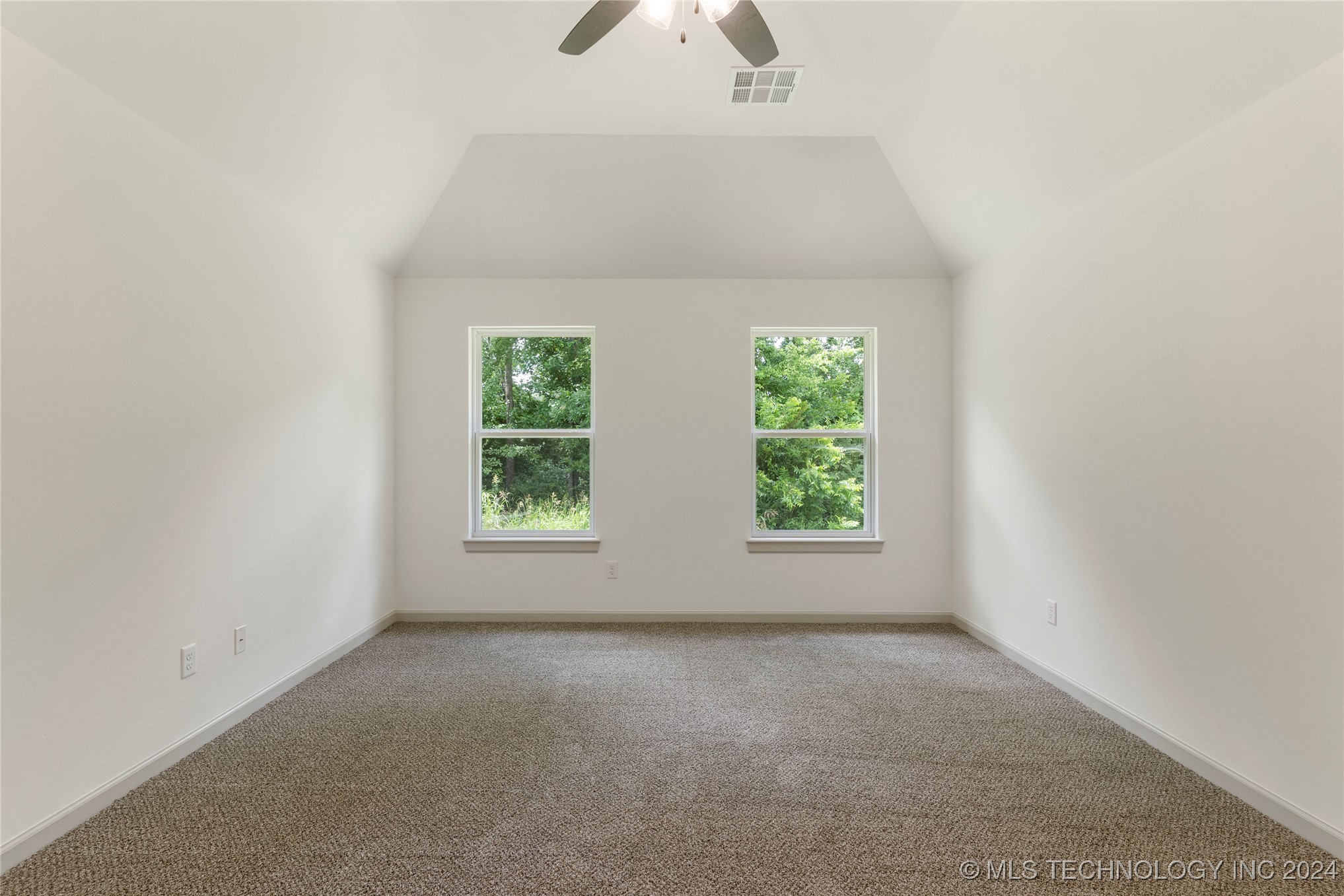 12914 S 20th Place E