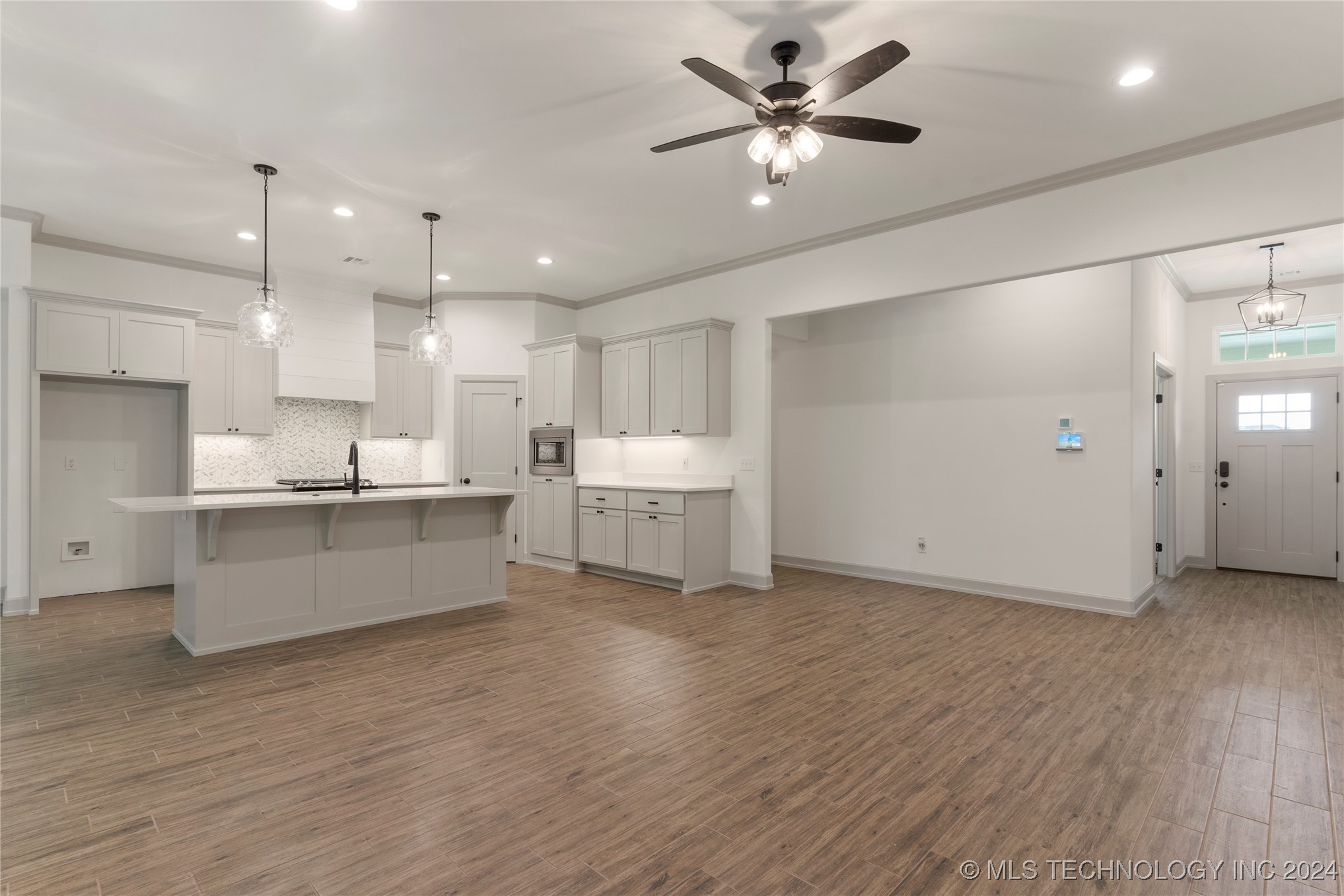 12914 S 20th Place E