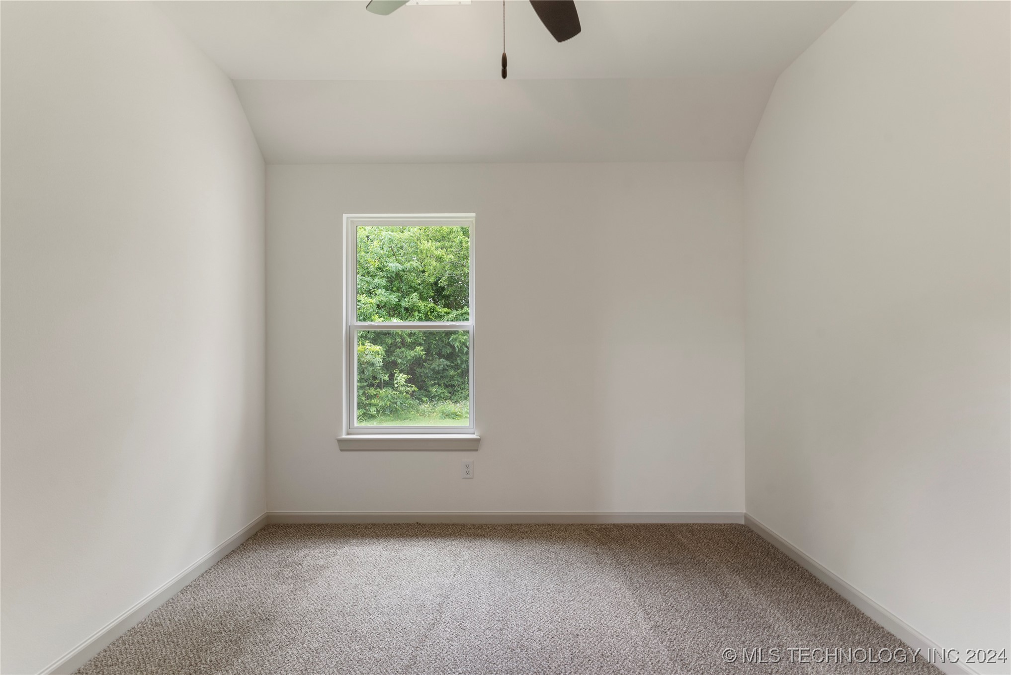 12914 S 20th Place E