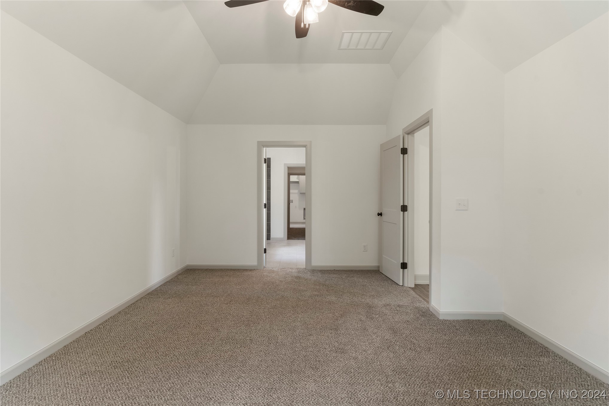 12914 S 20th Place E