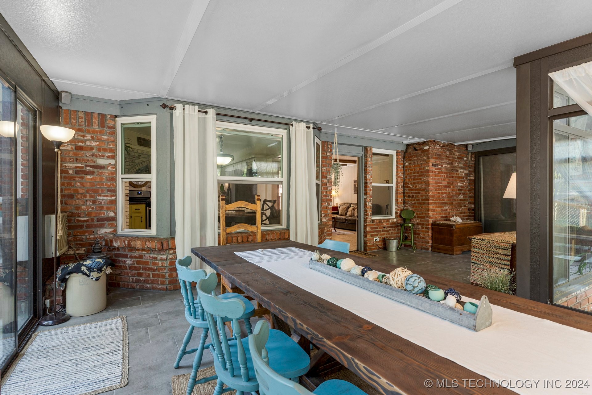 6401 S 221st East Avenue