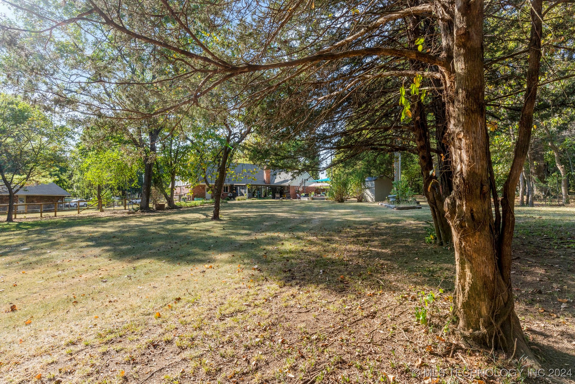 6401 S 221st East Avenue