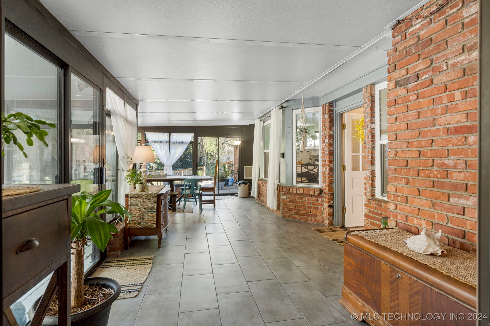 6401 S 221st East Avenue