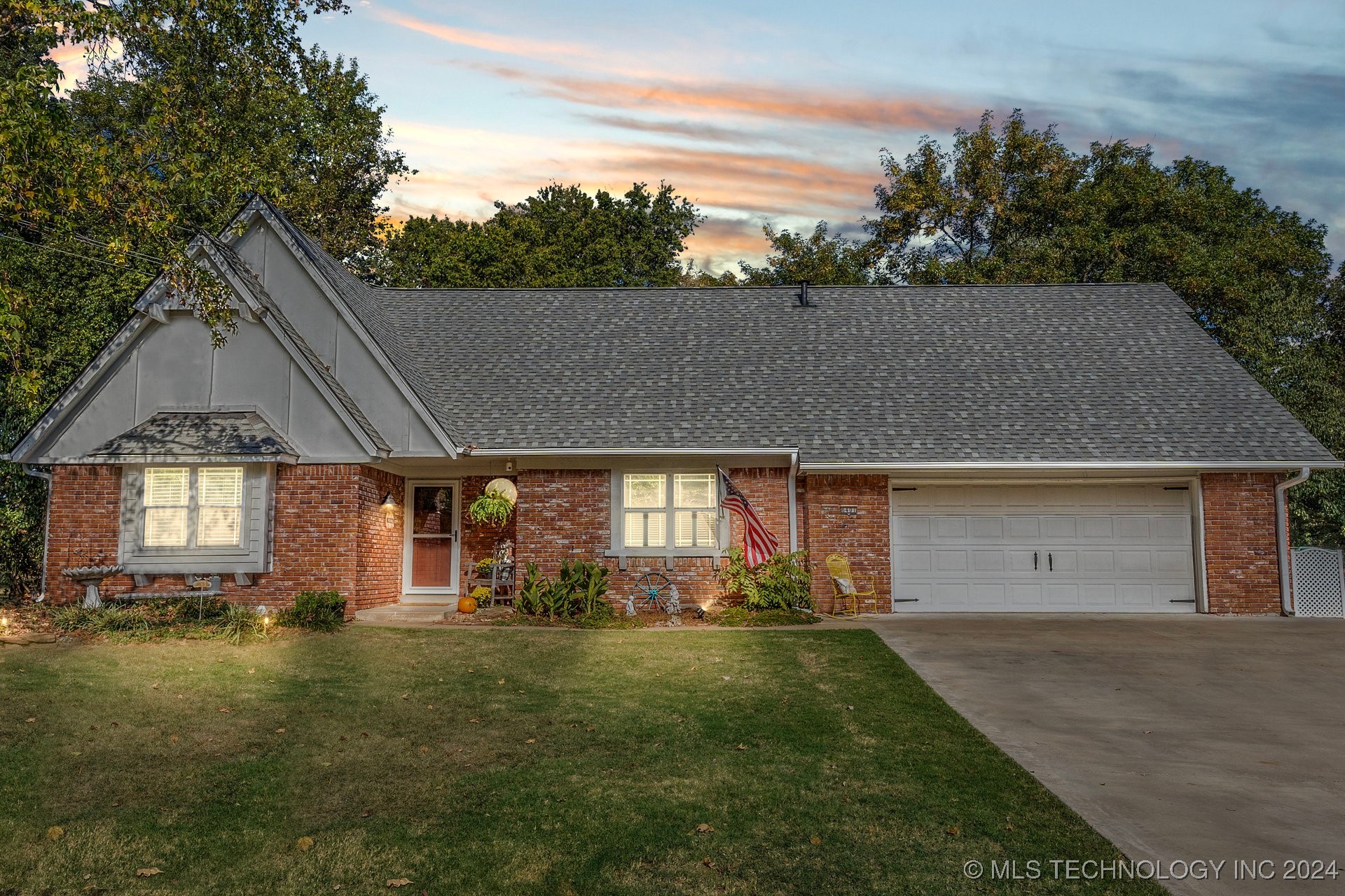 6401 S 221st East Avenue