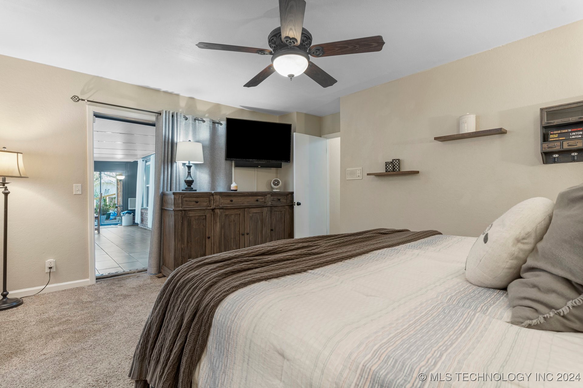 6401 S 221st East Avenue