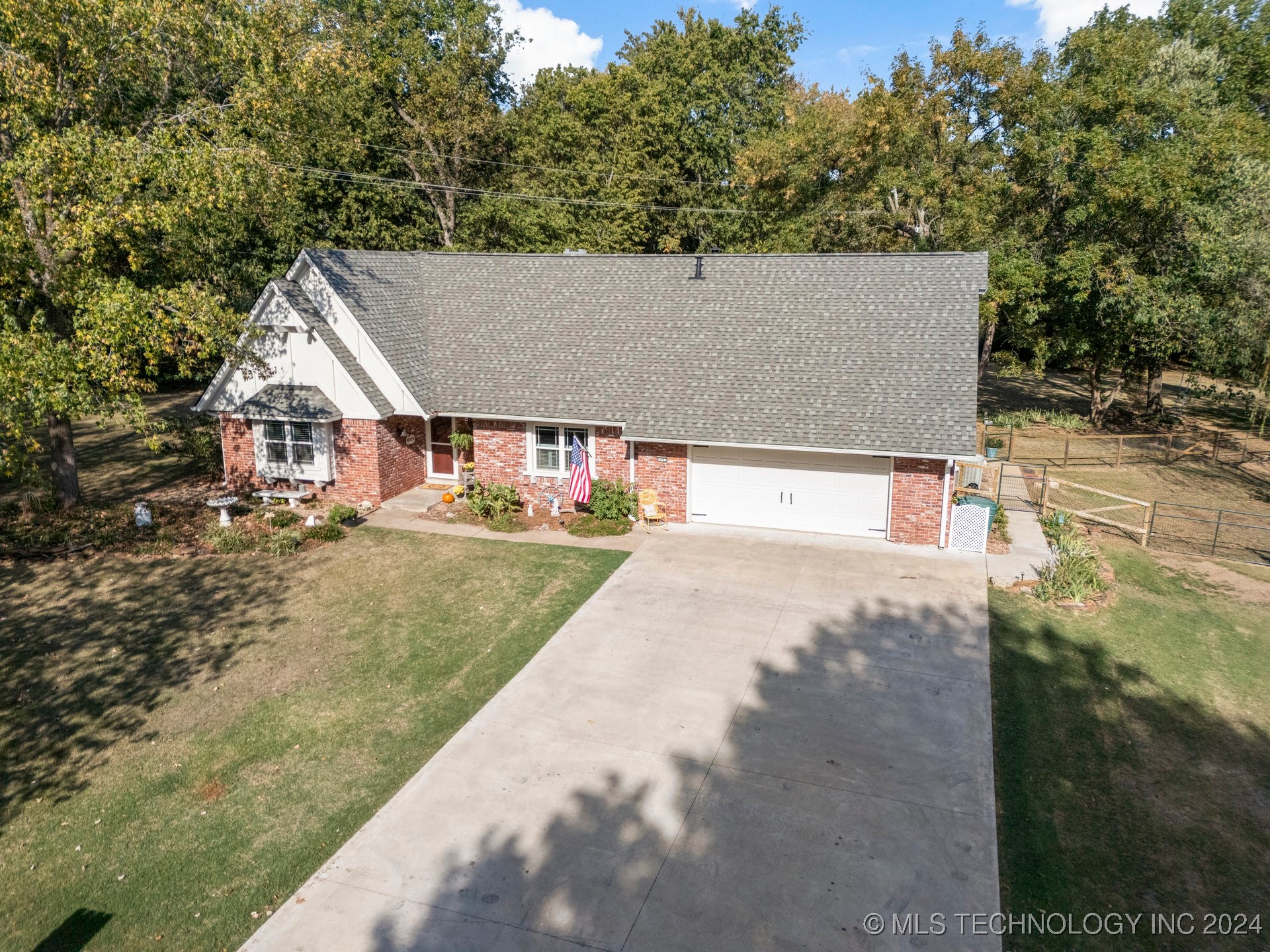 6401 S 221st East Avenue