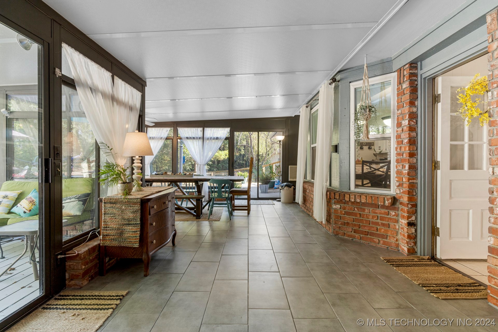 6401 S 221st East Avenue