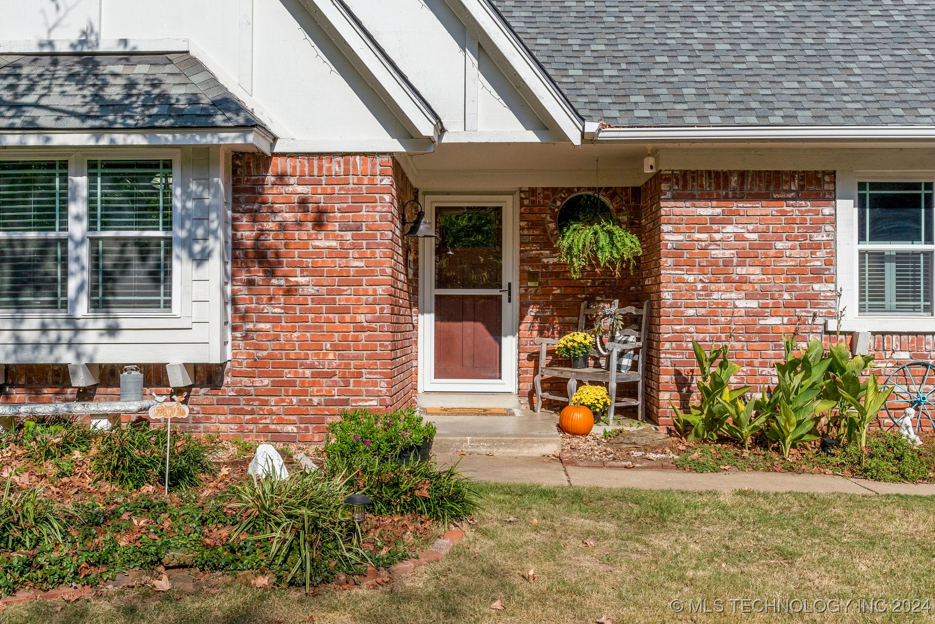 6401 S 221st East Avenue