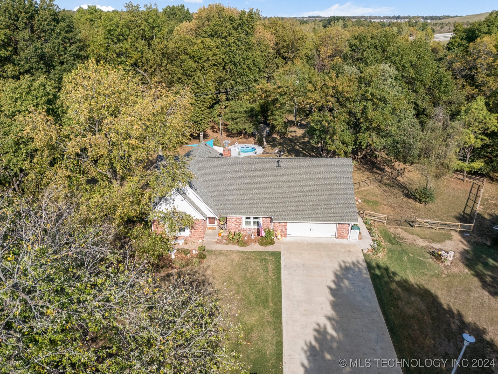 6401 S 221st East Avenue