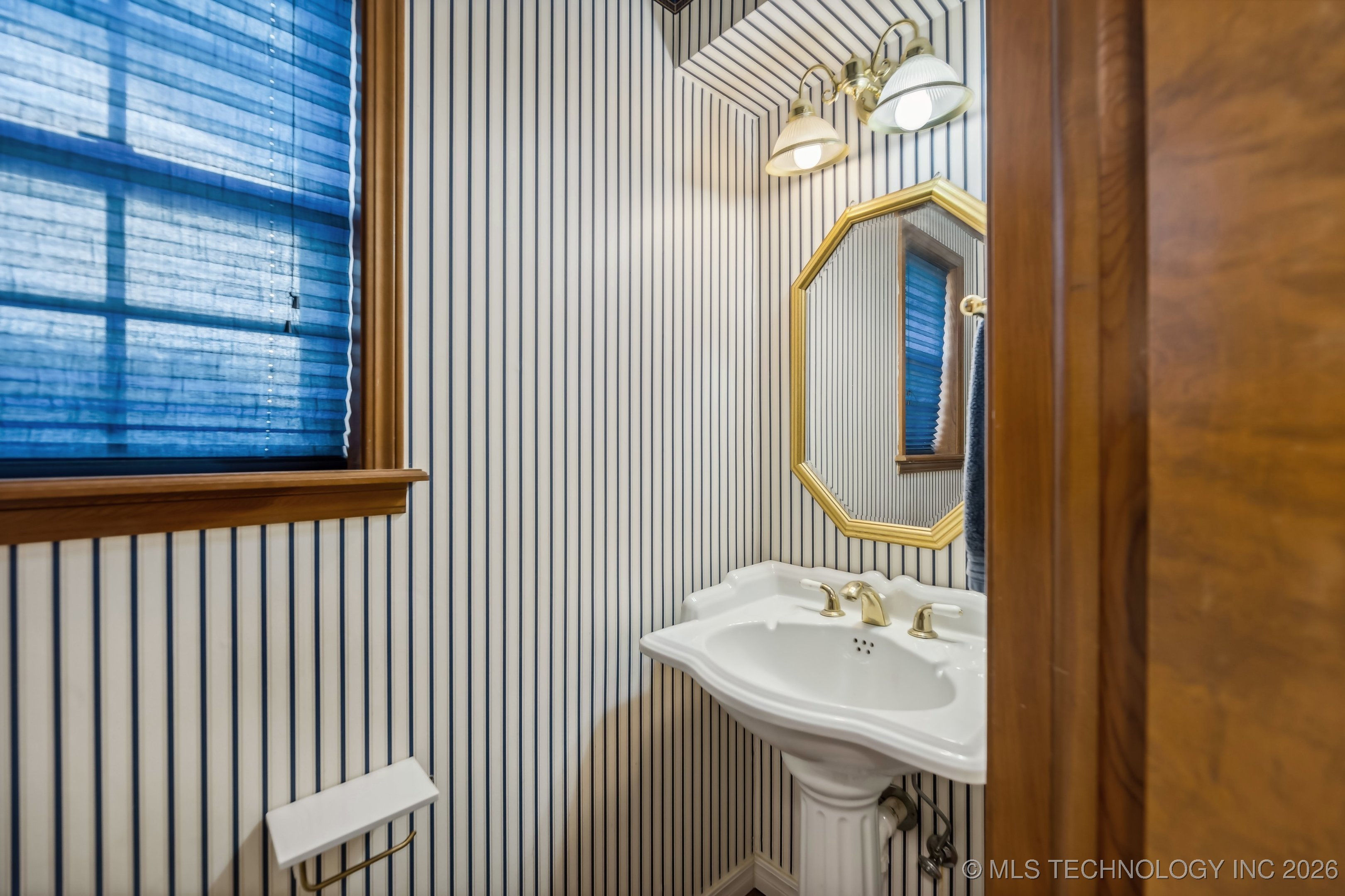 4712 S 66th East Avenue