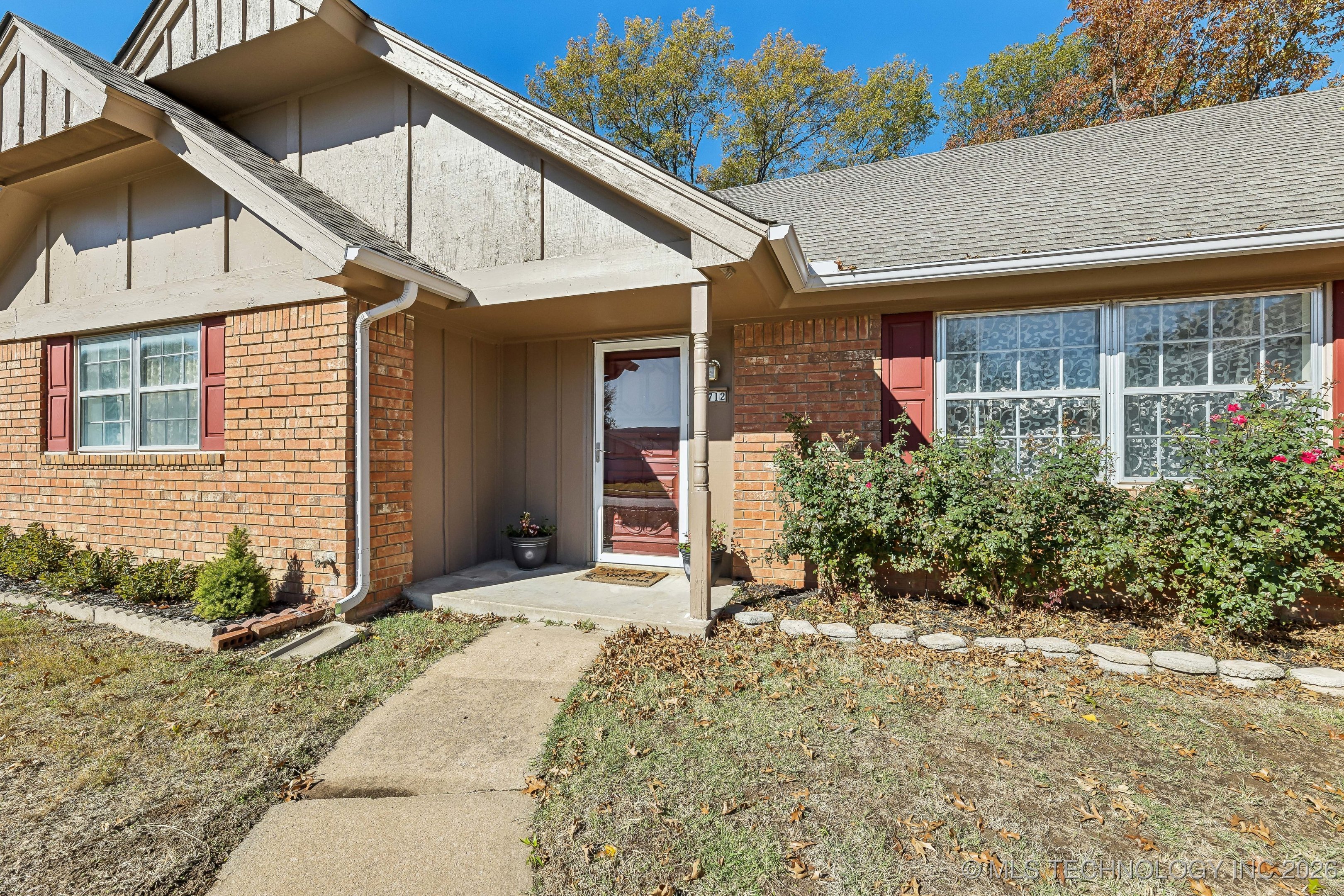 4712 S 66th East Avenue