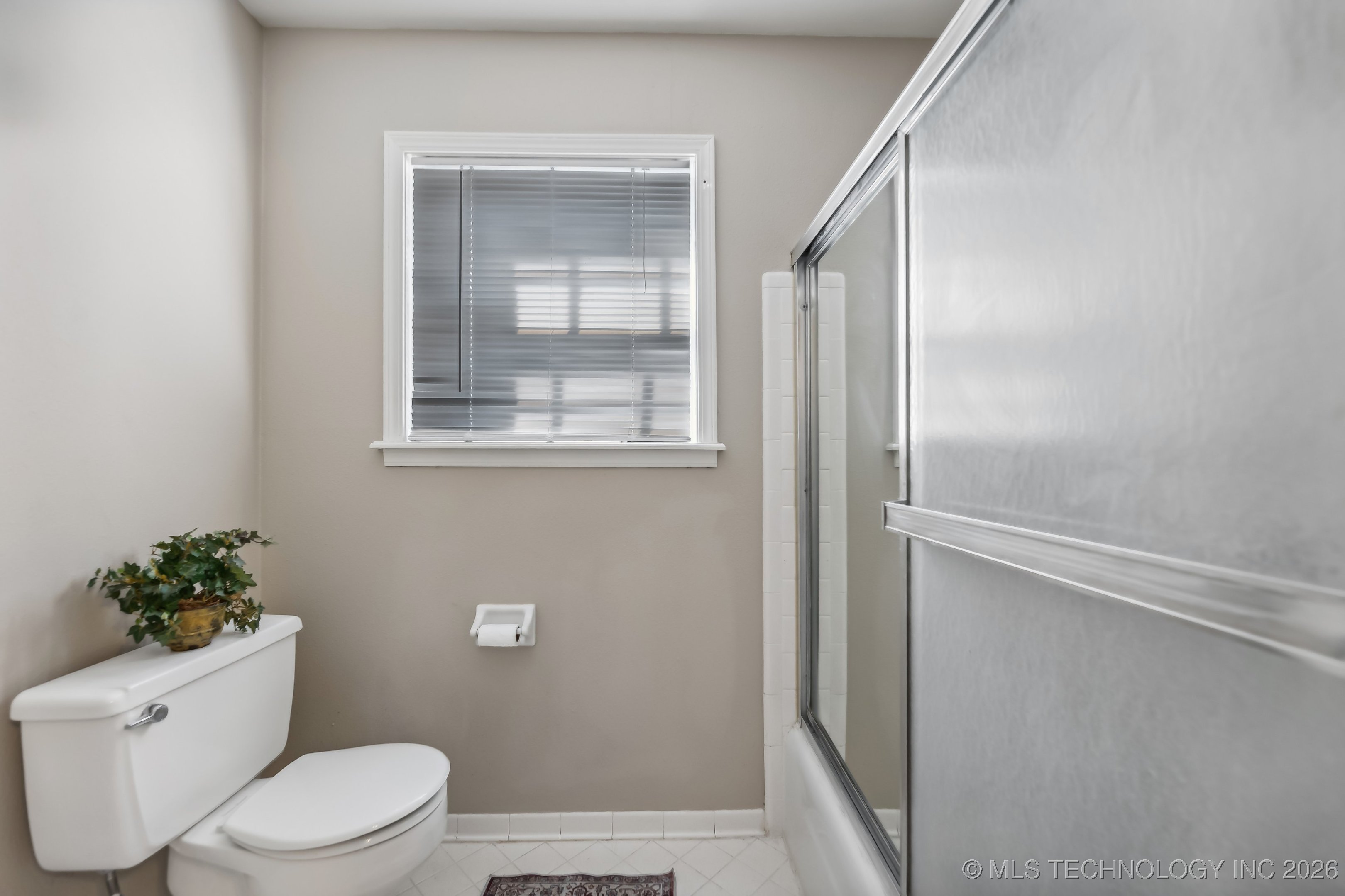 4712 S 66th East Avenue