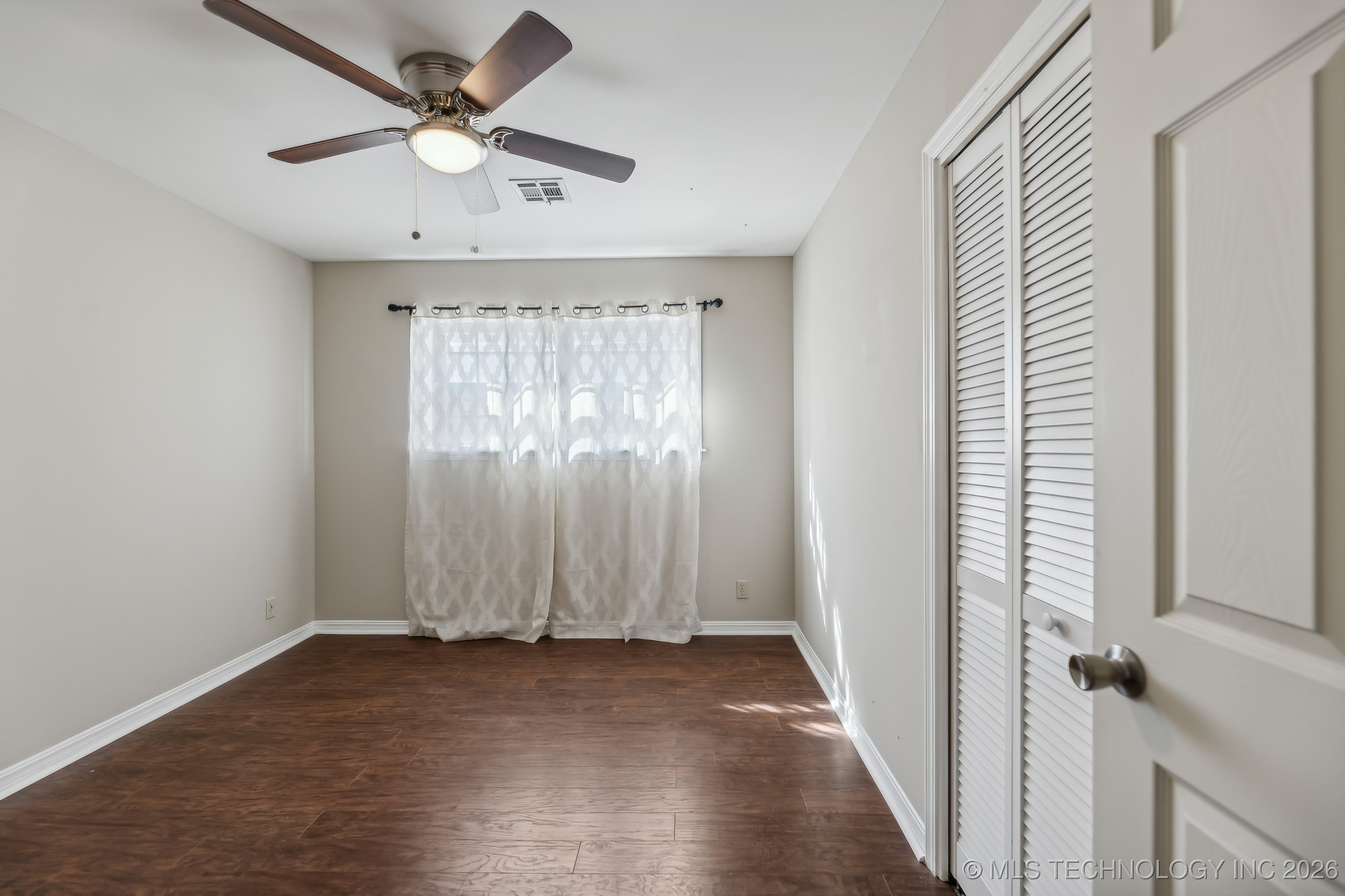 4712 S 66th East Avenue