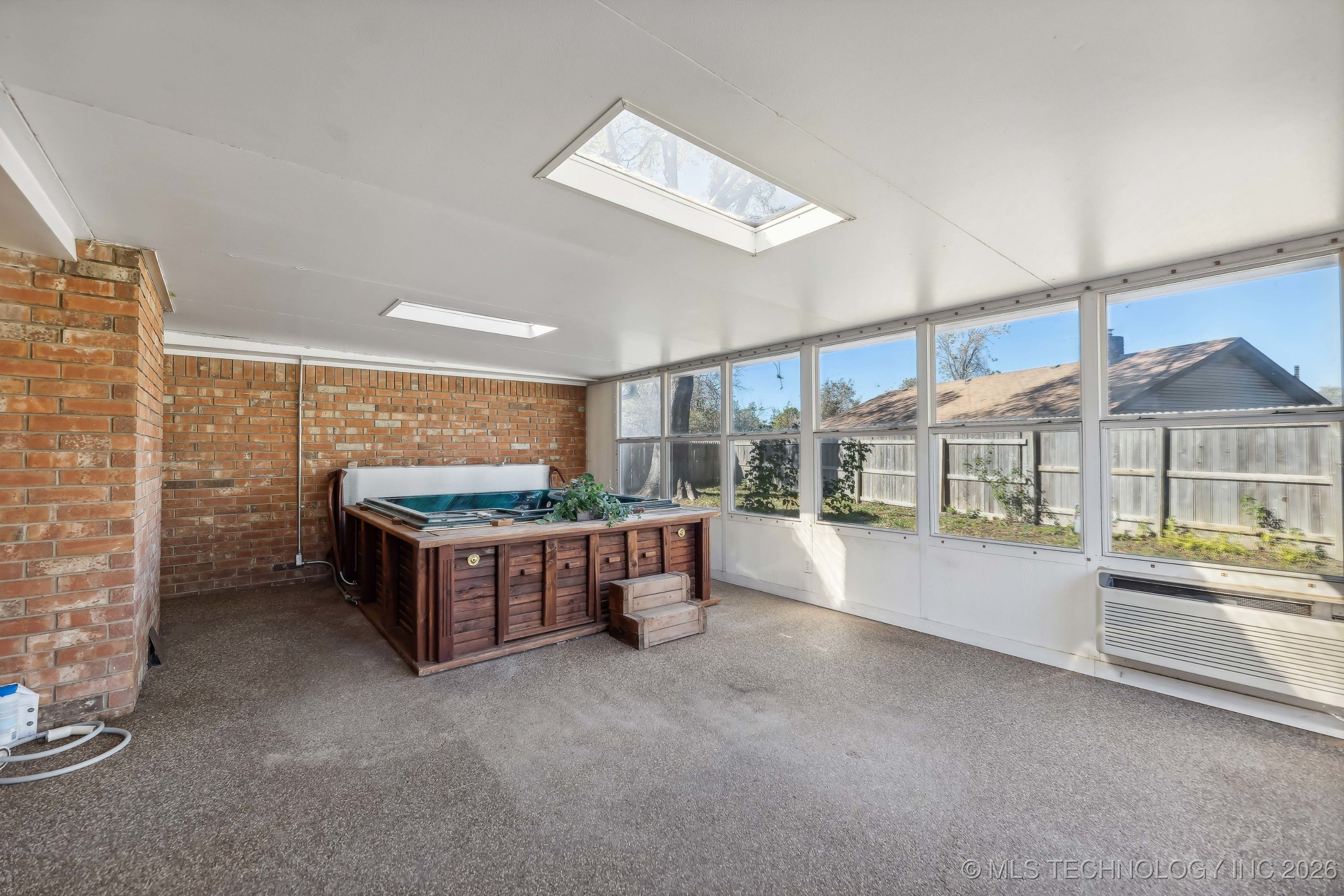 4712 S 66th East Avenue