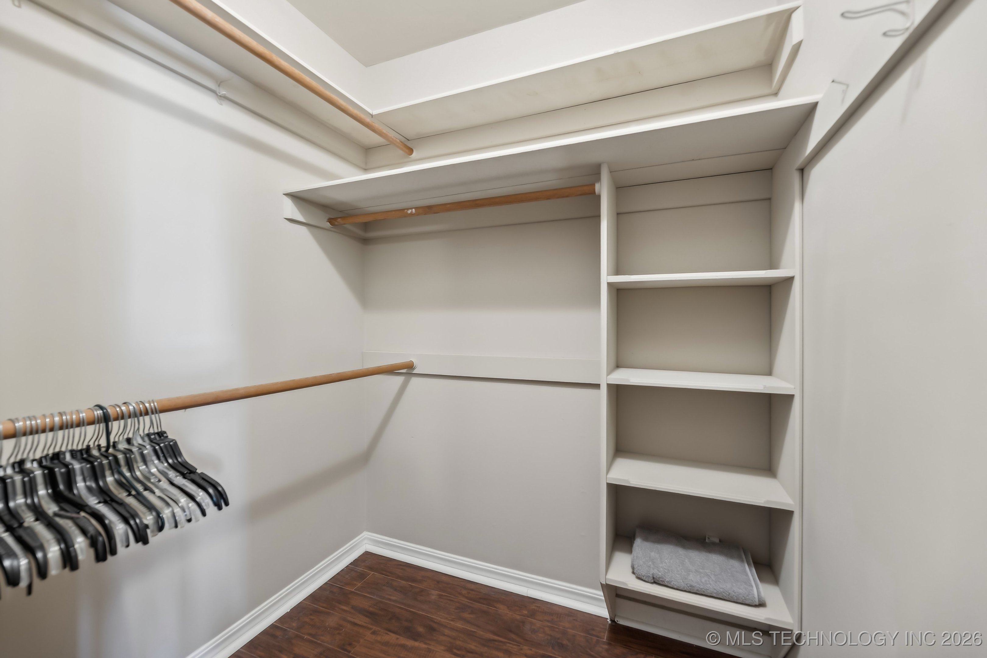 4712 S 66th East Avenue