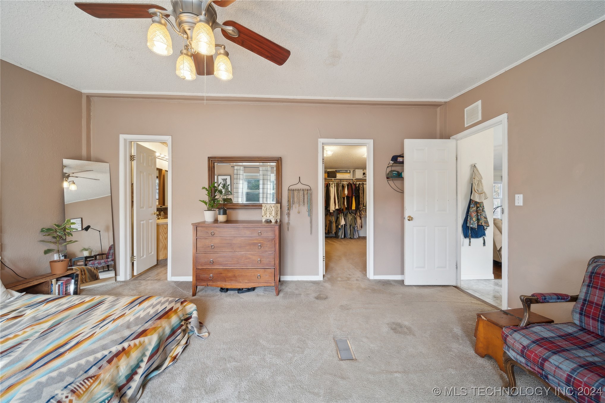 13163 S 213th West Avenue